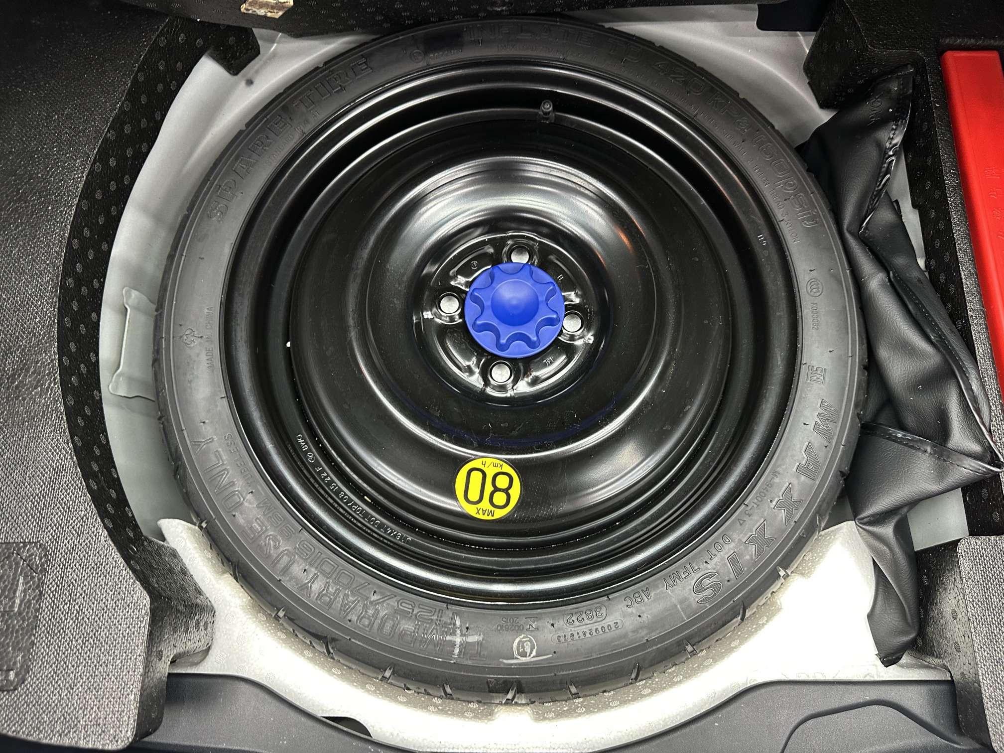 Toyota Yaris 2022 thumb 9