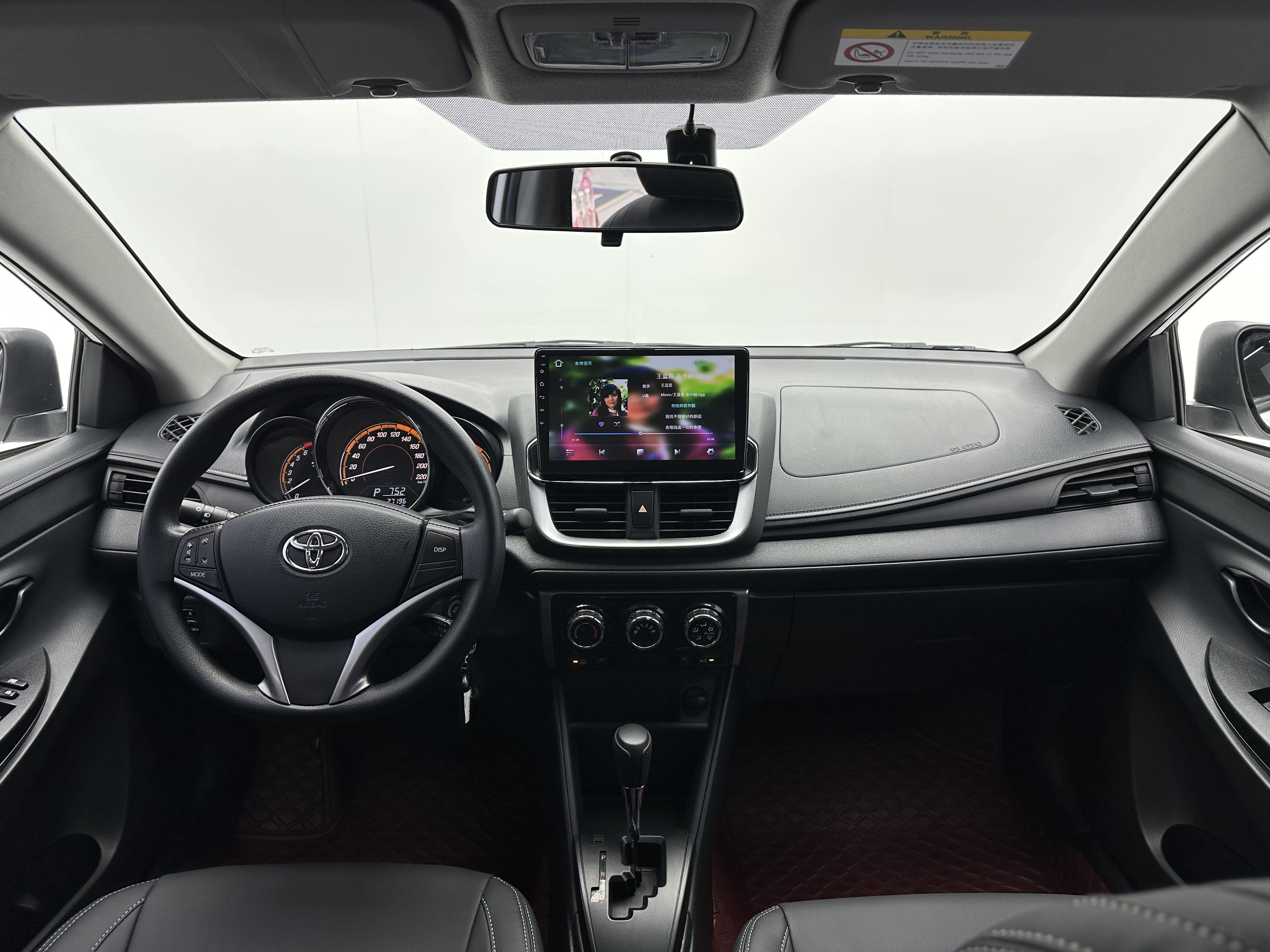 Toyota Yaris 2022 thumb 10
