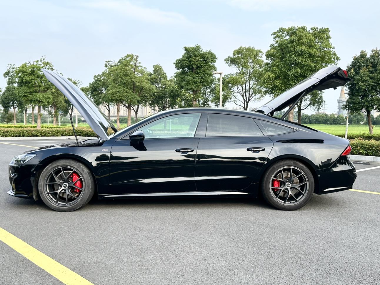 Audi A7 2021 thumb 2
