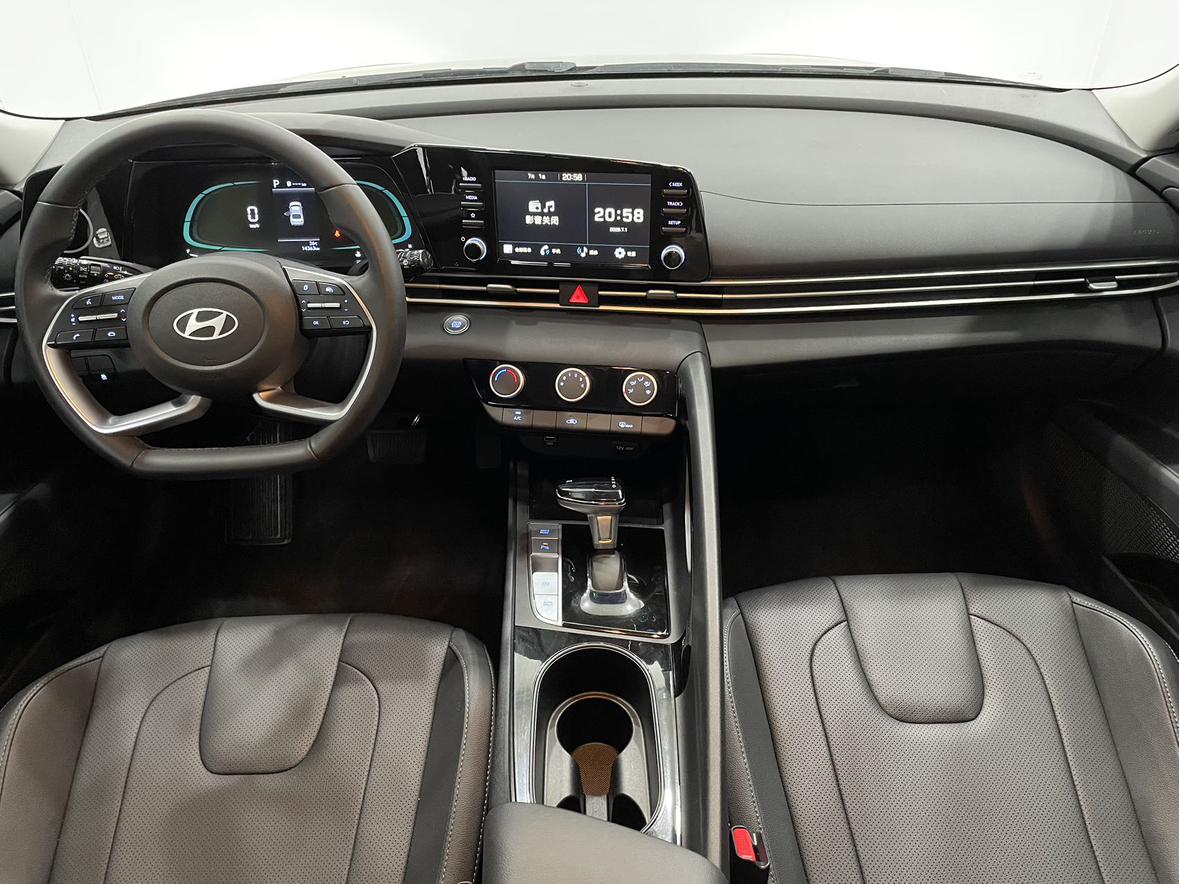 Hyundai Elantra 2023 thumb 8