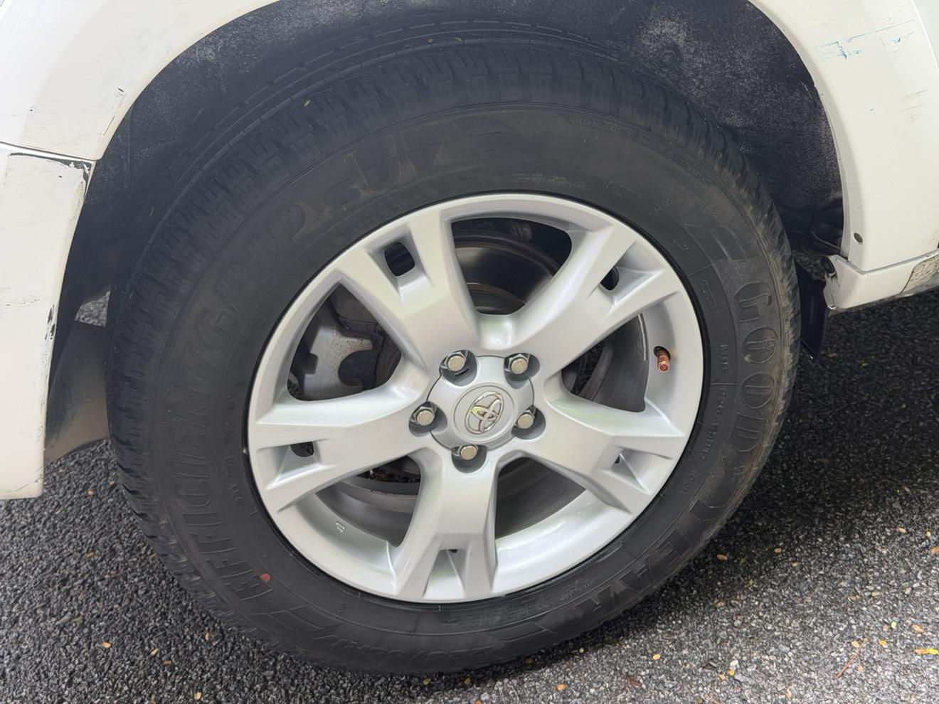 Toyota RAV4 2011 thumb 12