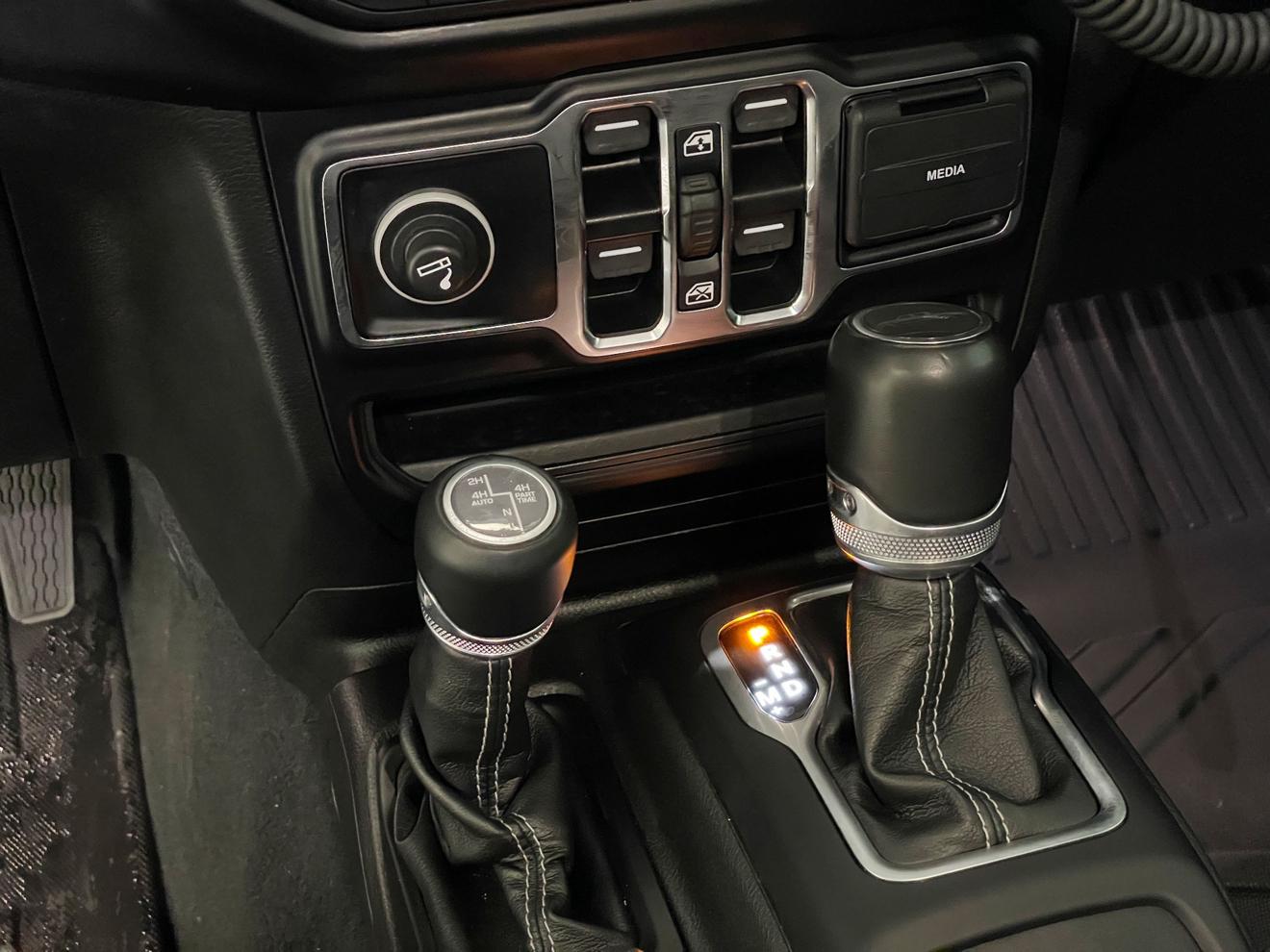 Jeep Gladiator 2022 thumb 11