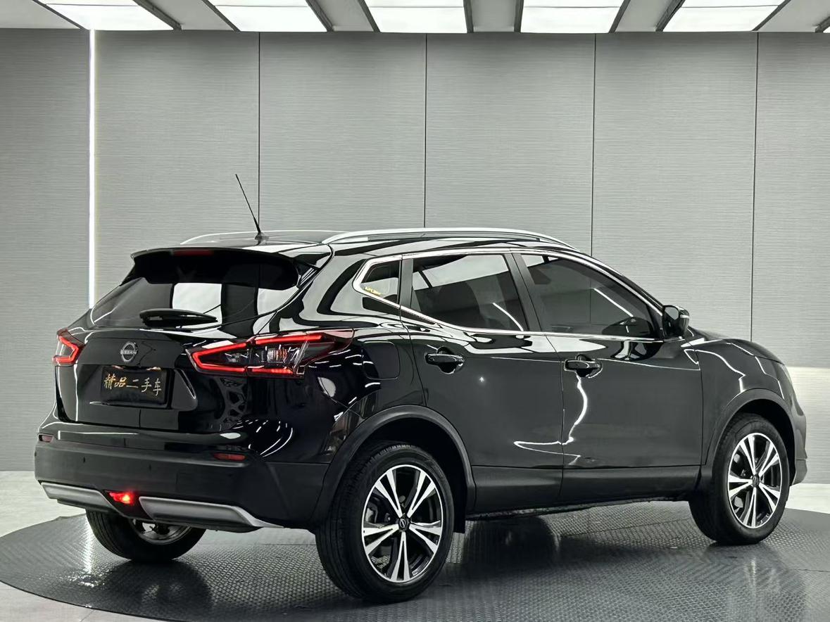 Nissan Qashqai+2 2023 thumb 4