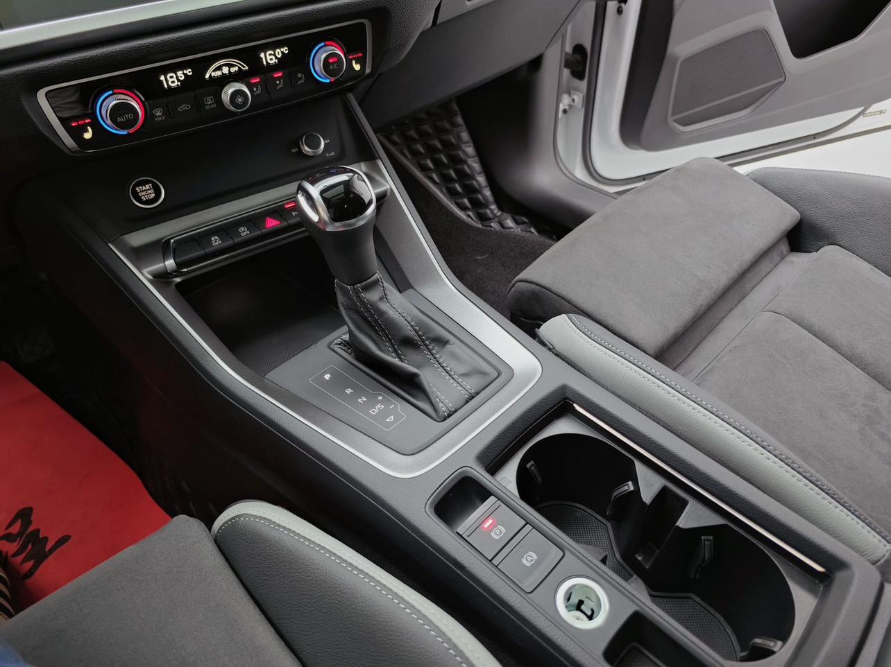 Audi Q3 2023 thumb 10