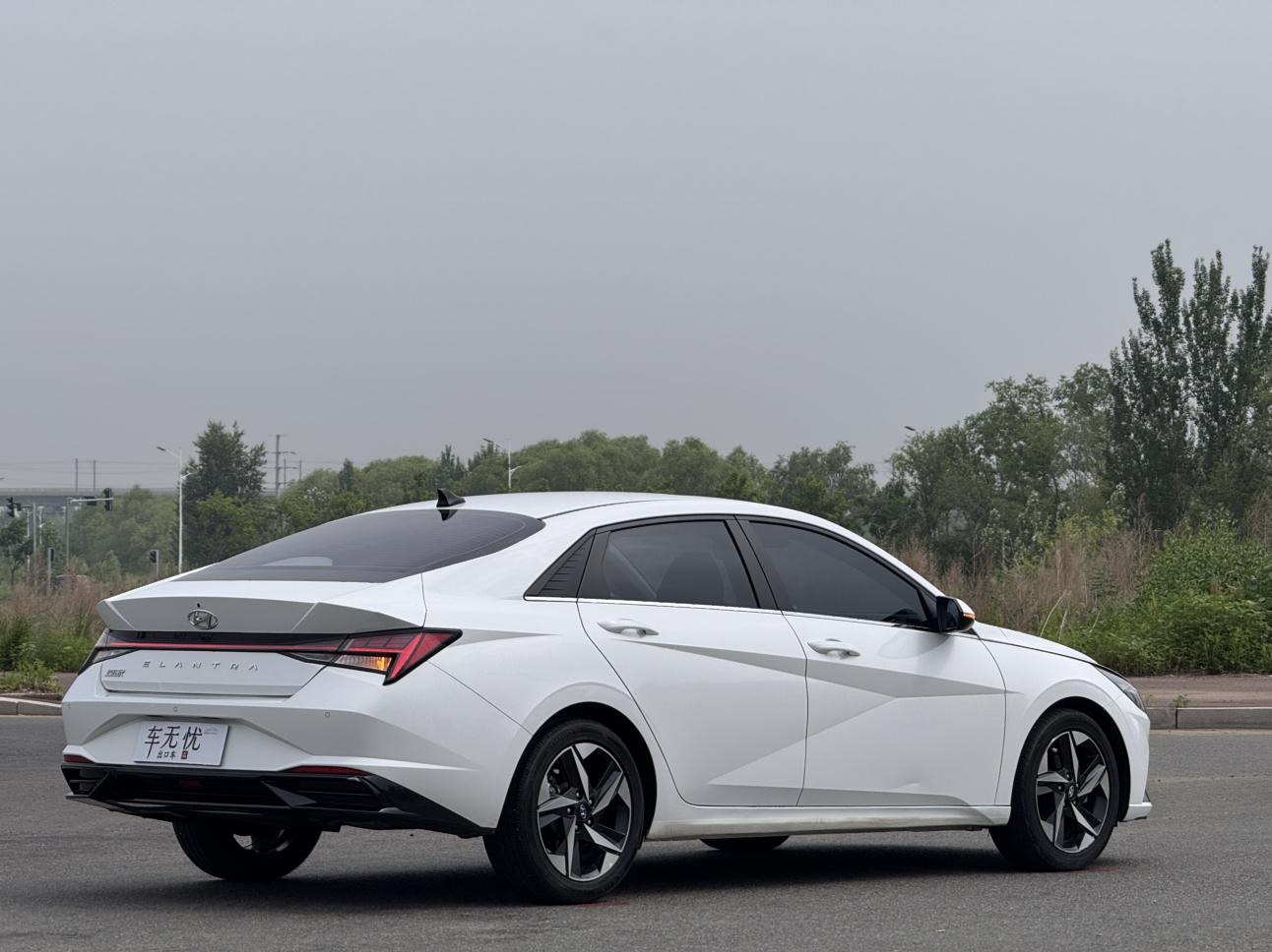 Hyundai Elantra 2023 thumb 4