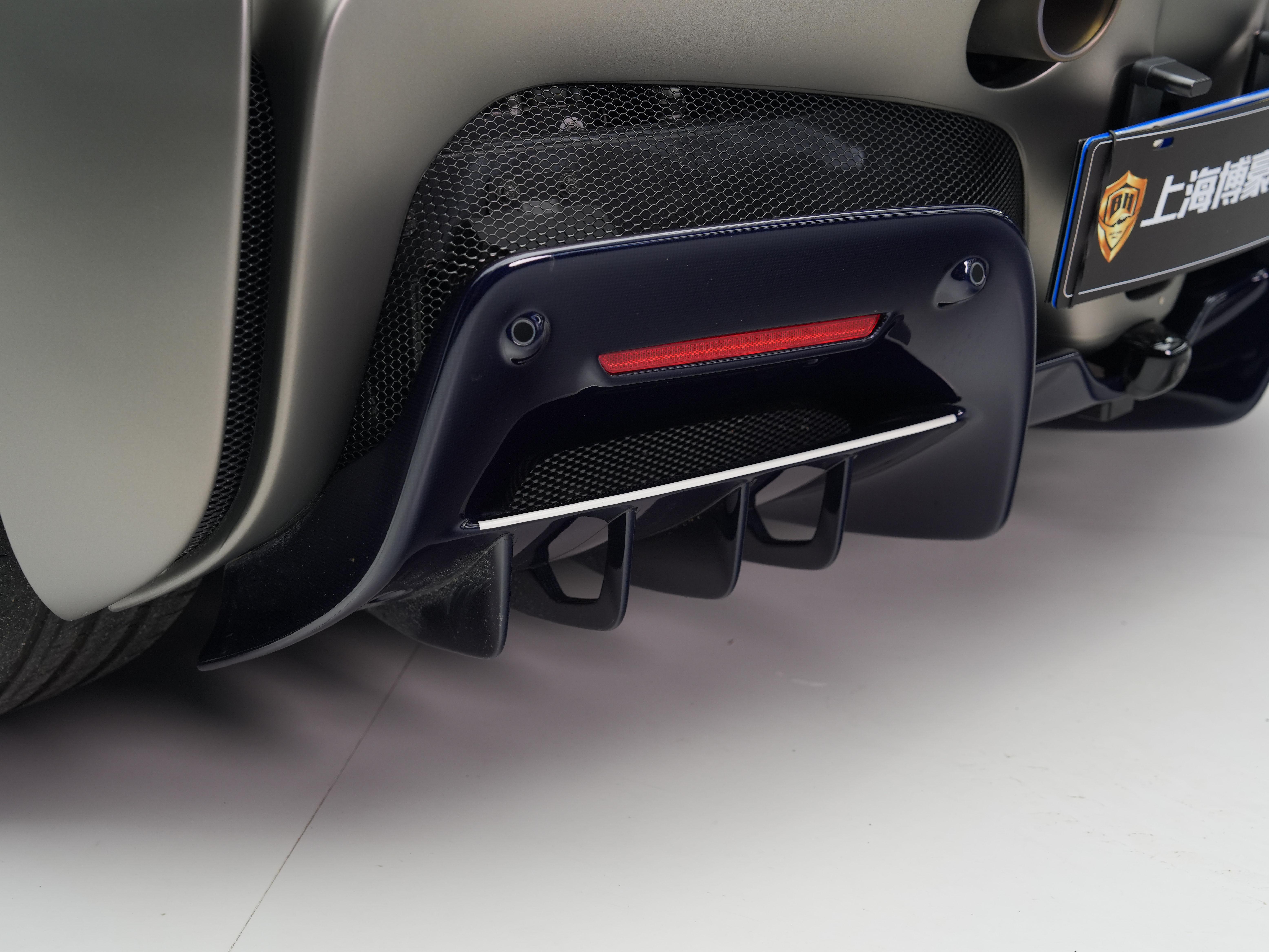 Ferrari SF90 2021 thumb 8