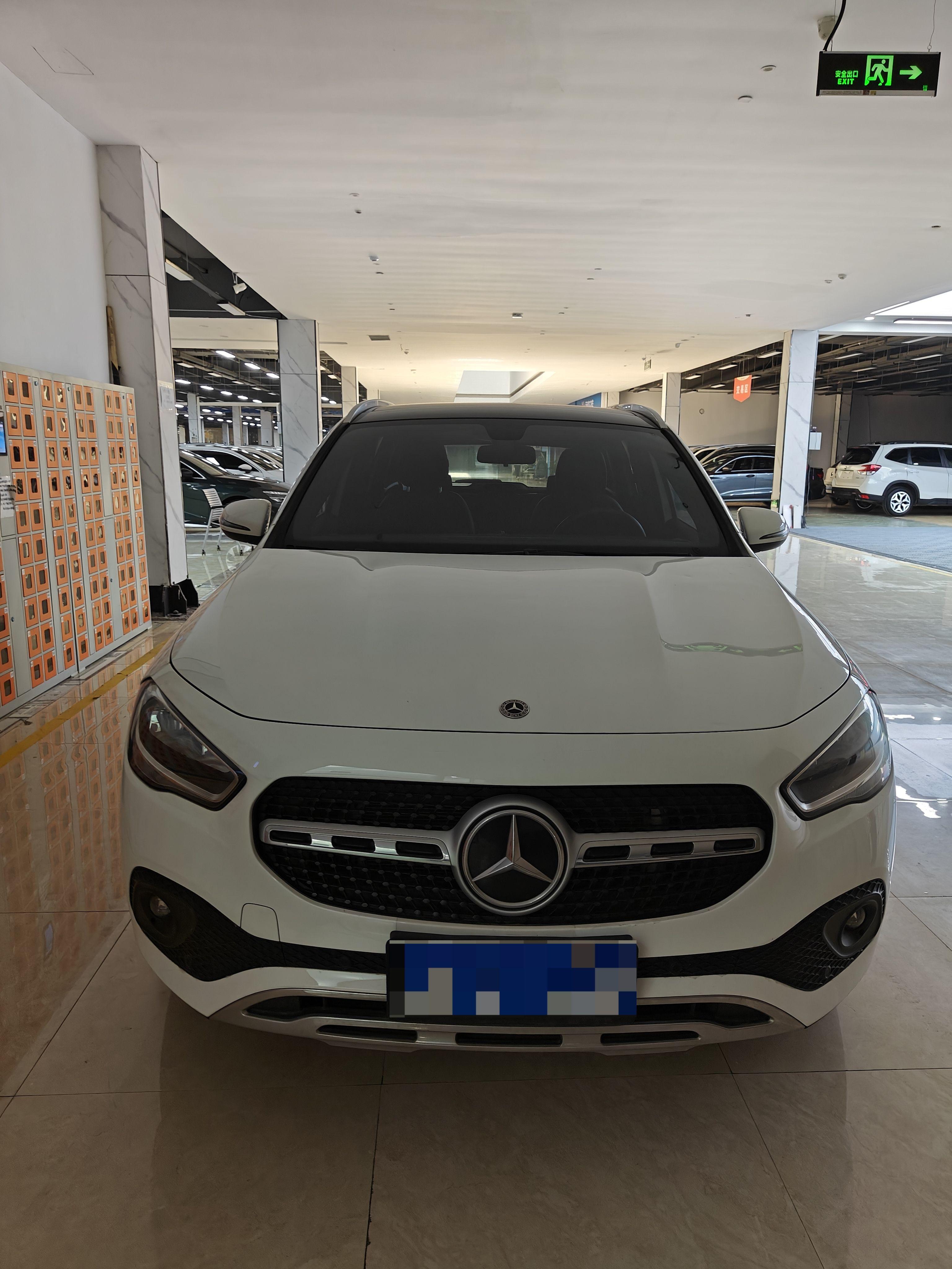 Mercedes-Benz GLA 2020 thumb 12