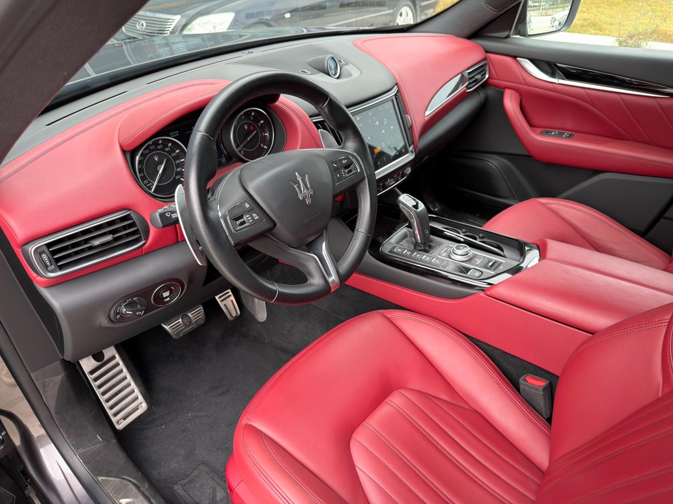 Maserati Levante 2021 thumb 9