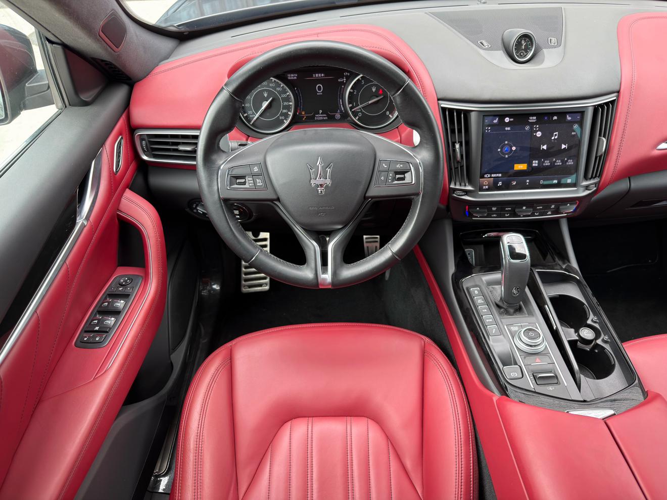 Maserati Levante 2021 thumb 12