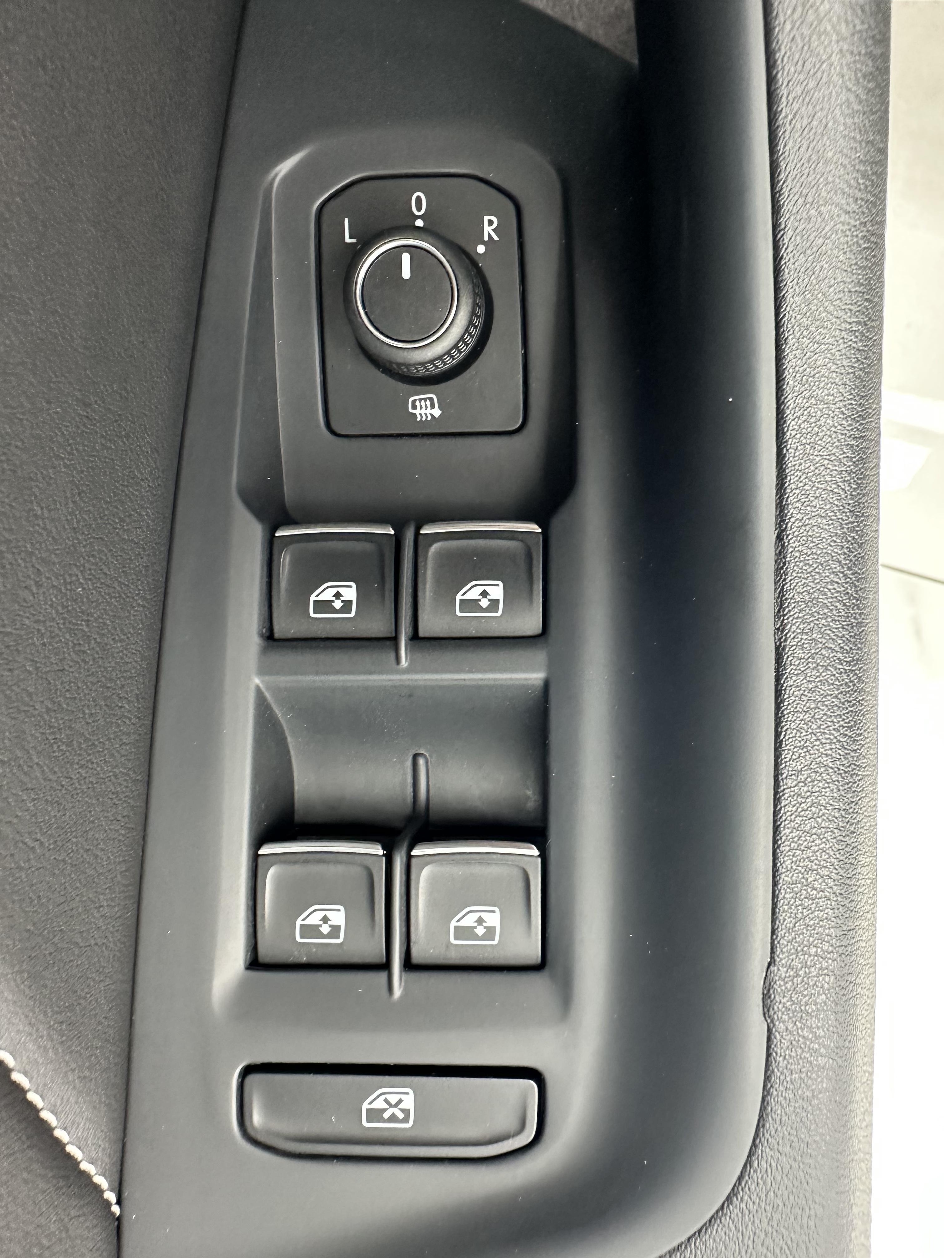 Volkswagen Magotan 2023 thumb 9