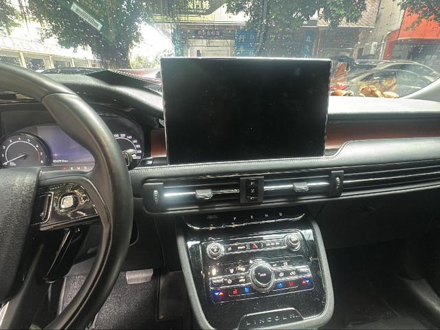 Lincoln Aviator 2021 thumb 10