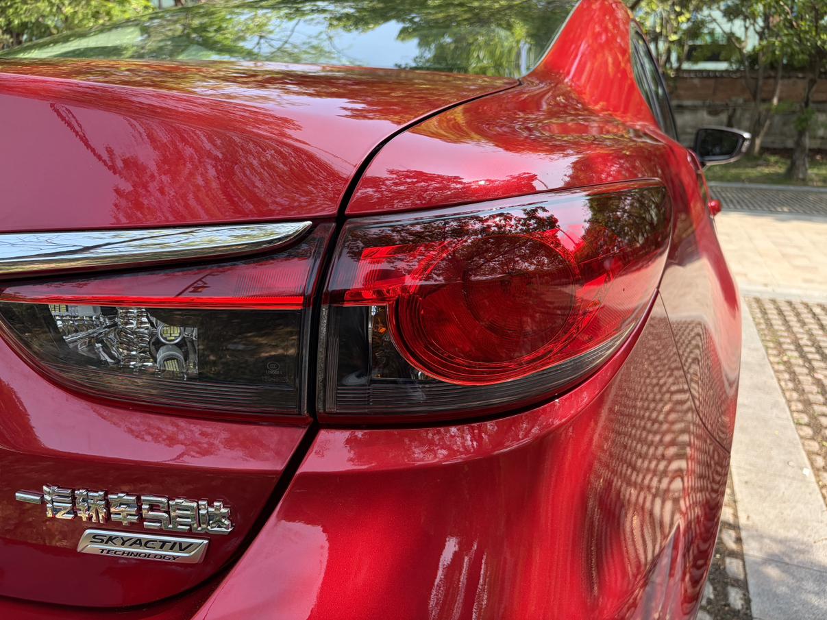 Mazda Atenza 2015 thumb 6