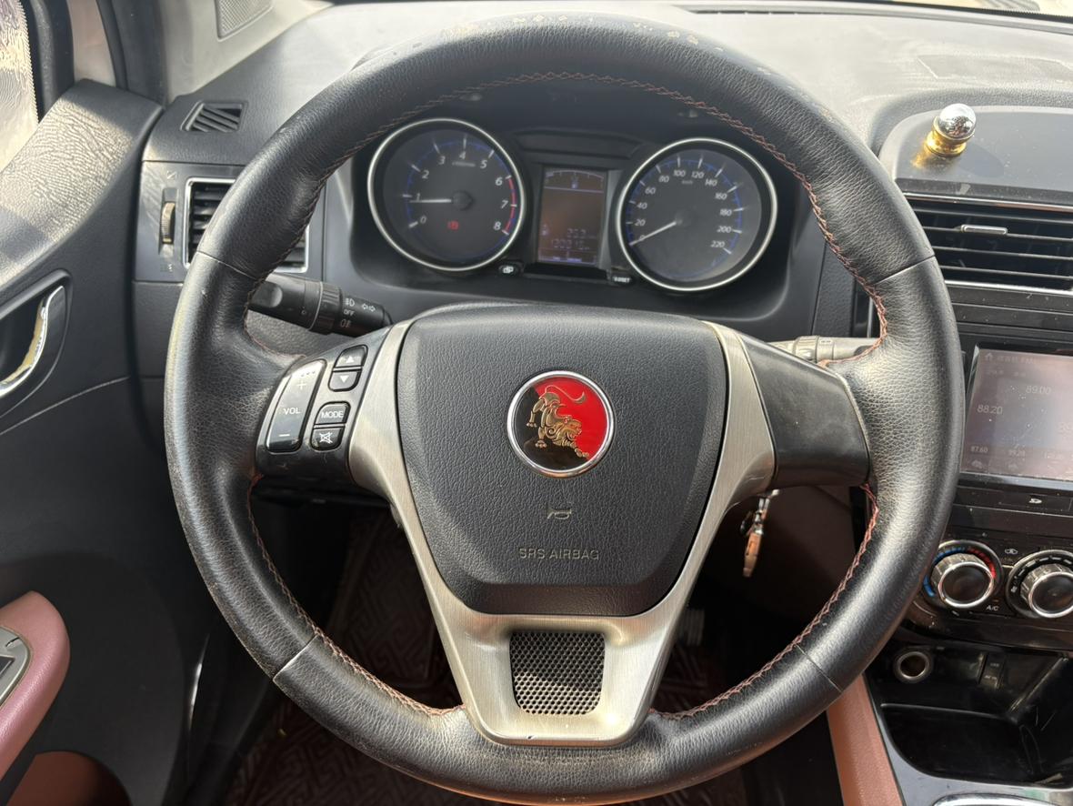 Dongfeng Fengxing X5 2015 thumb 6