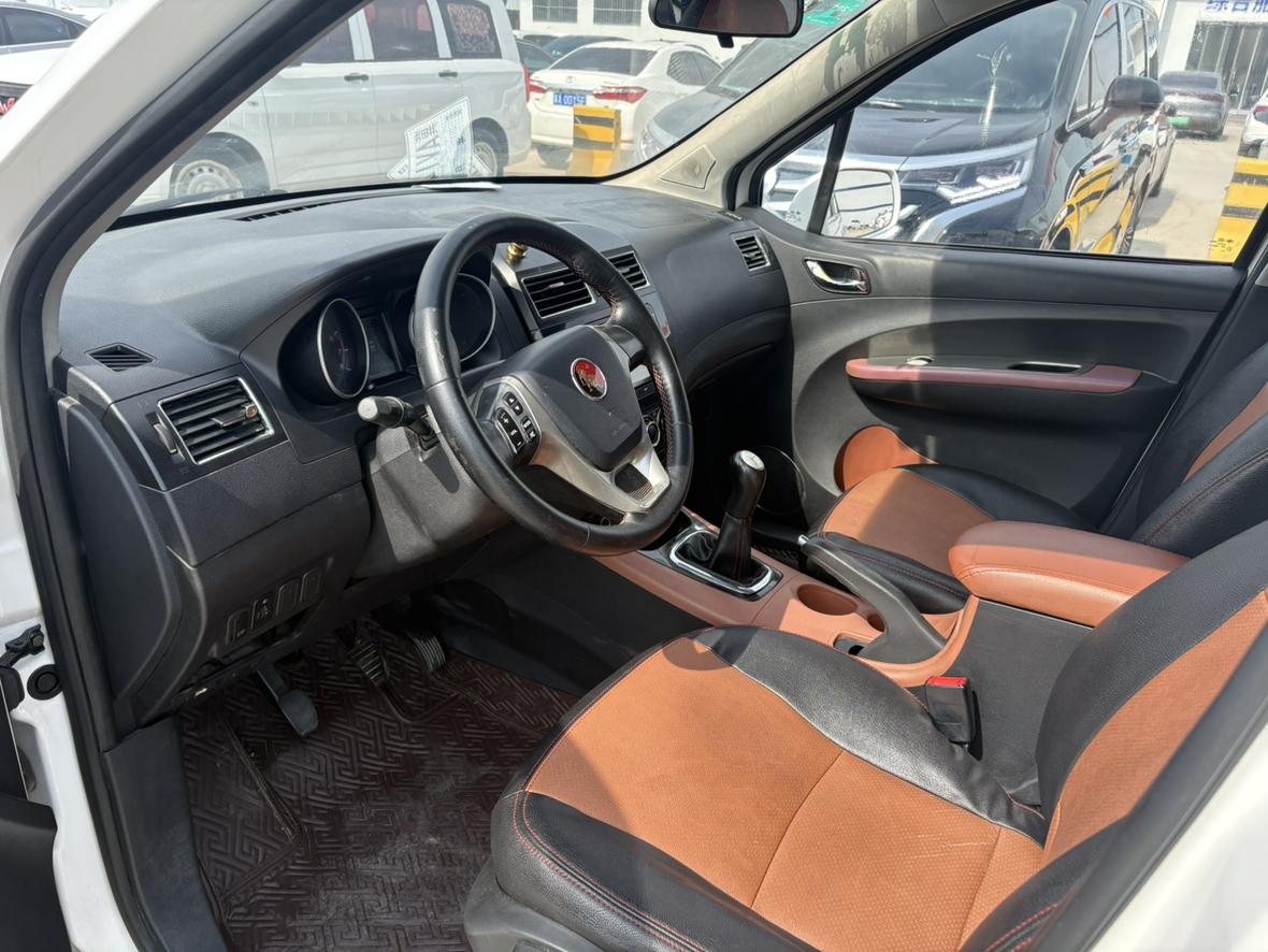 Dongfeng Fengxing X5 2015 thumb 7