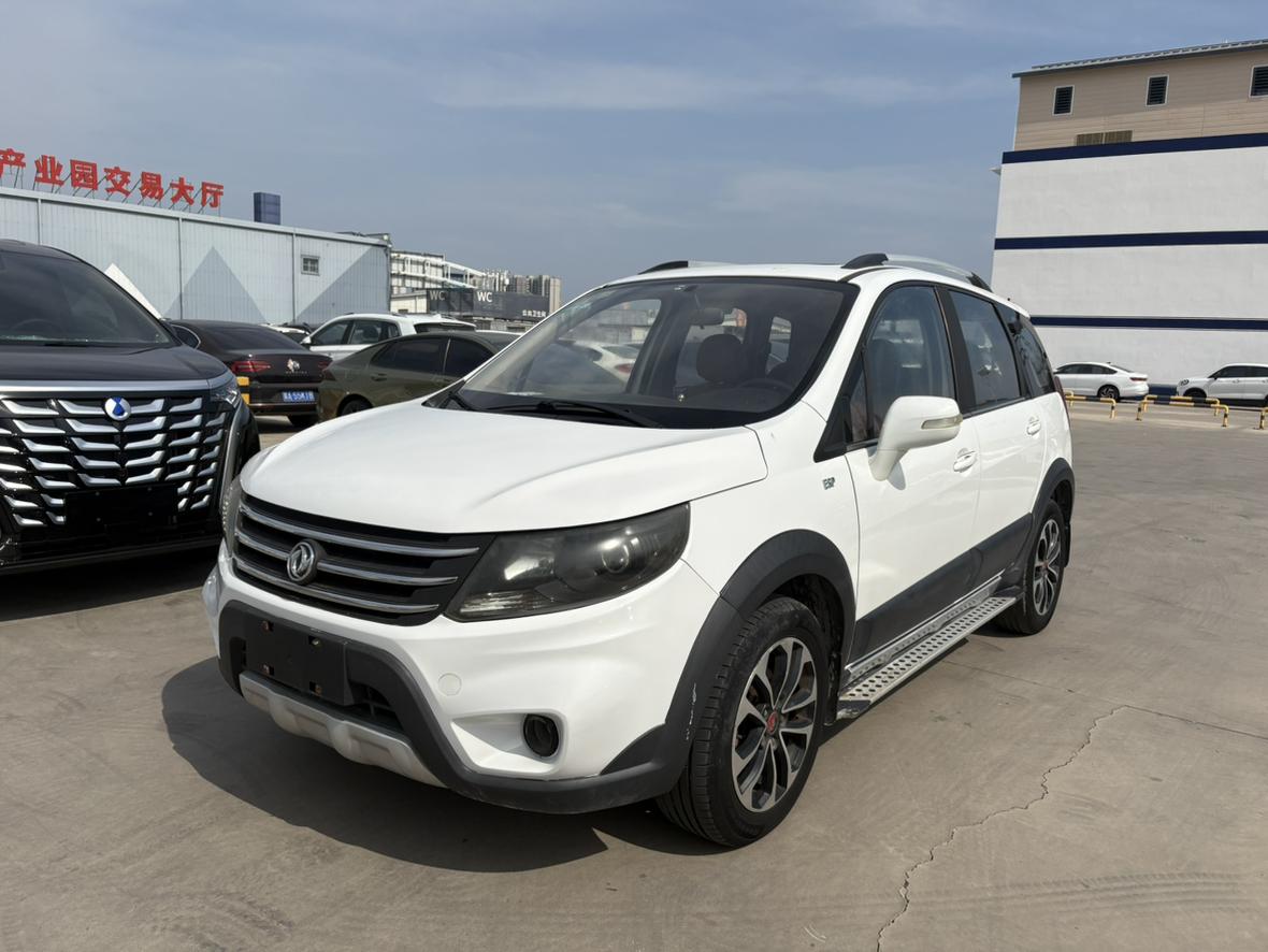 Dongfeng Fengxing X5 2015 thumb 9