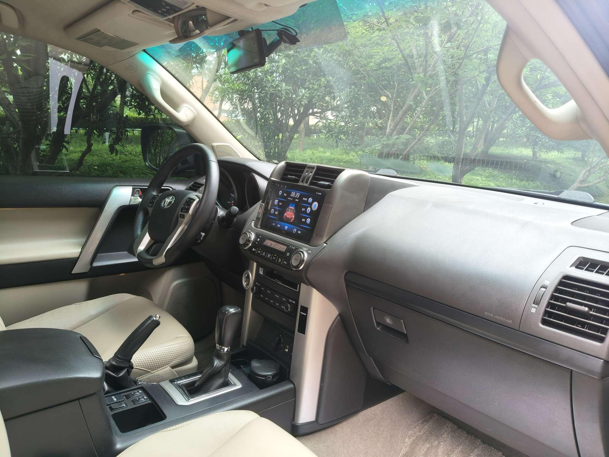 Toyota Land Cruiser Prado 2010 thumb 5