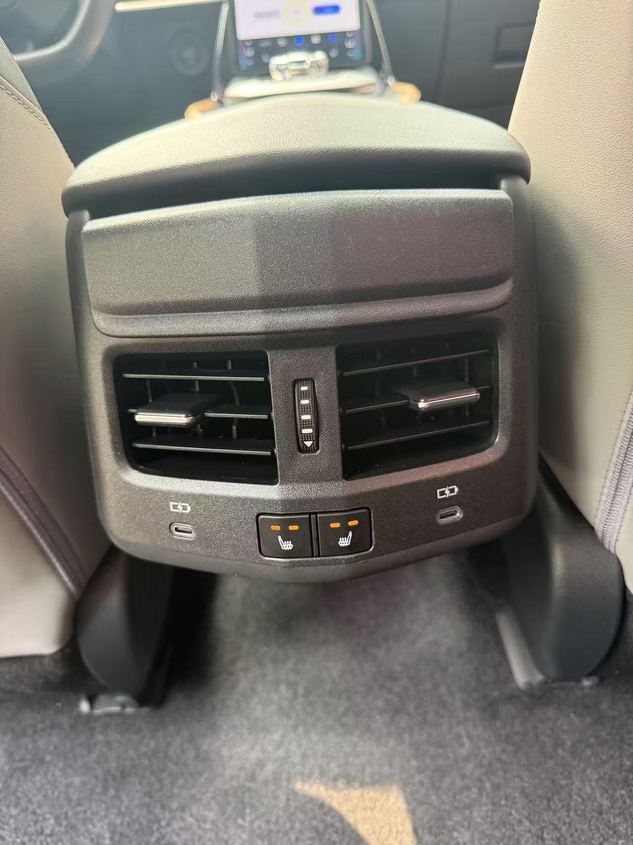 Toyota bZ3 2023 thumb 7
