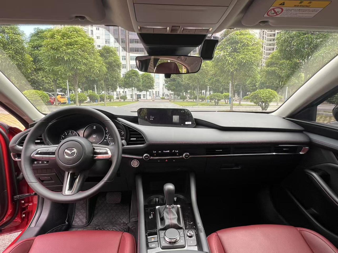 Mazda 3 2023 thumb 5