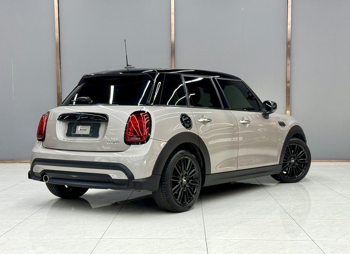Mini Hatch 2022 thumb 5