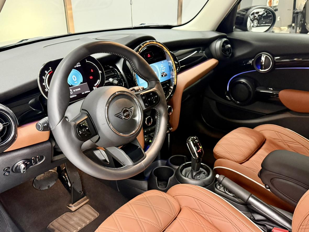 Mini Hatch 2022 thumb 8