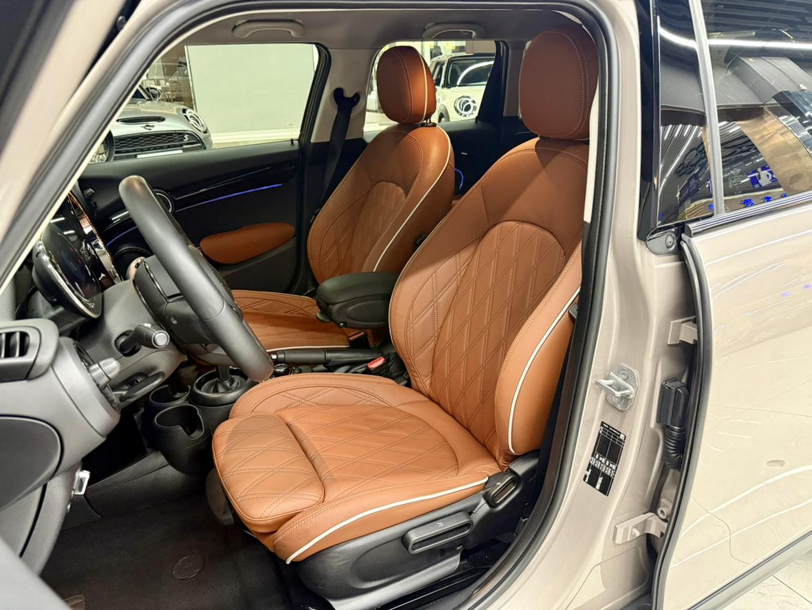Mini Hatch 2022 thumb 9