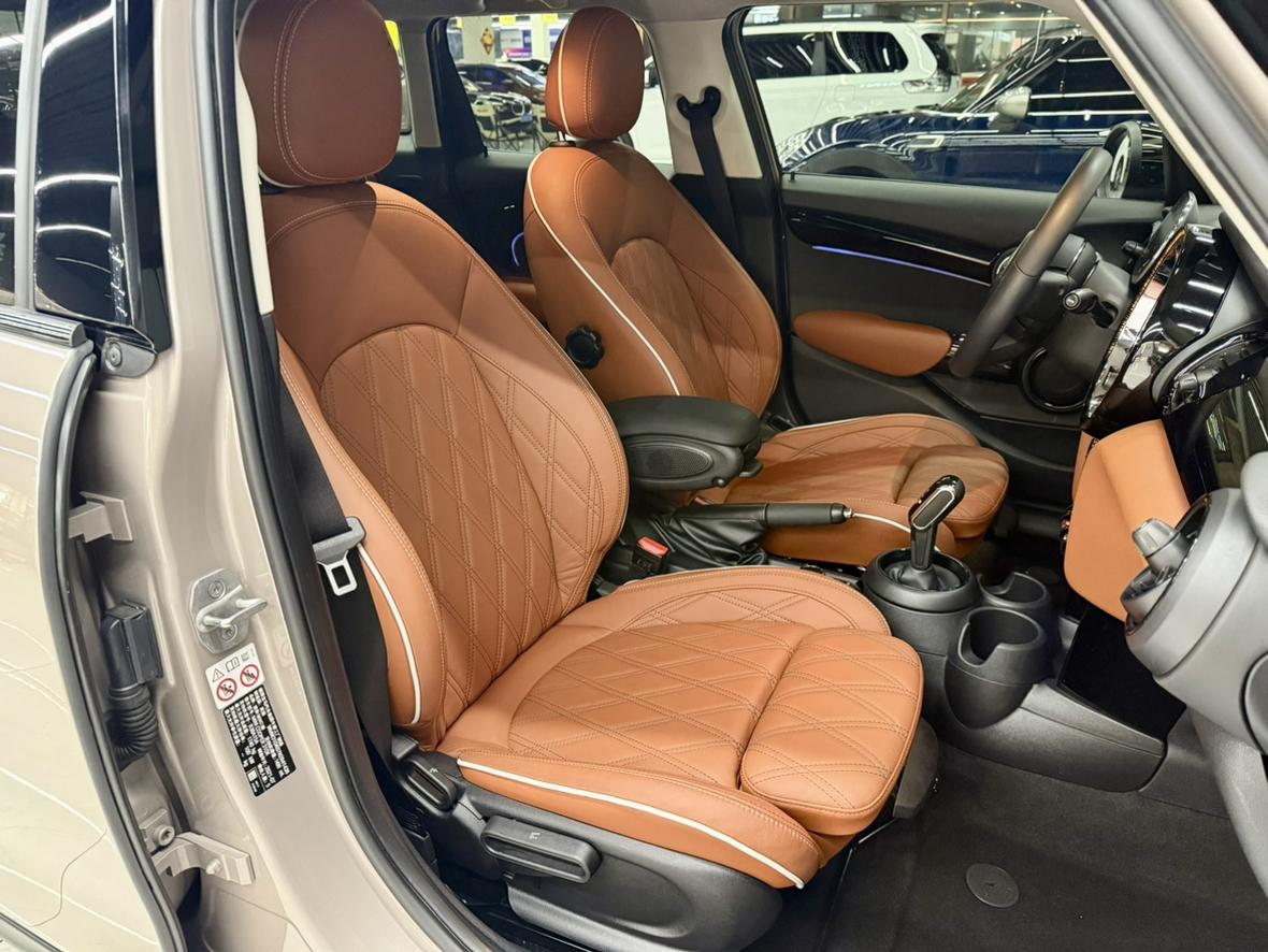 Mini Hatch 2022 thumb 10