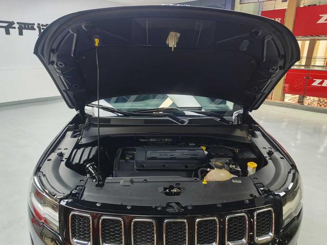 Jeep Compass 2017 thumb 8