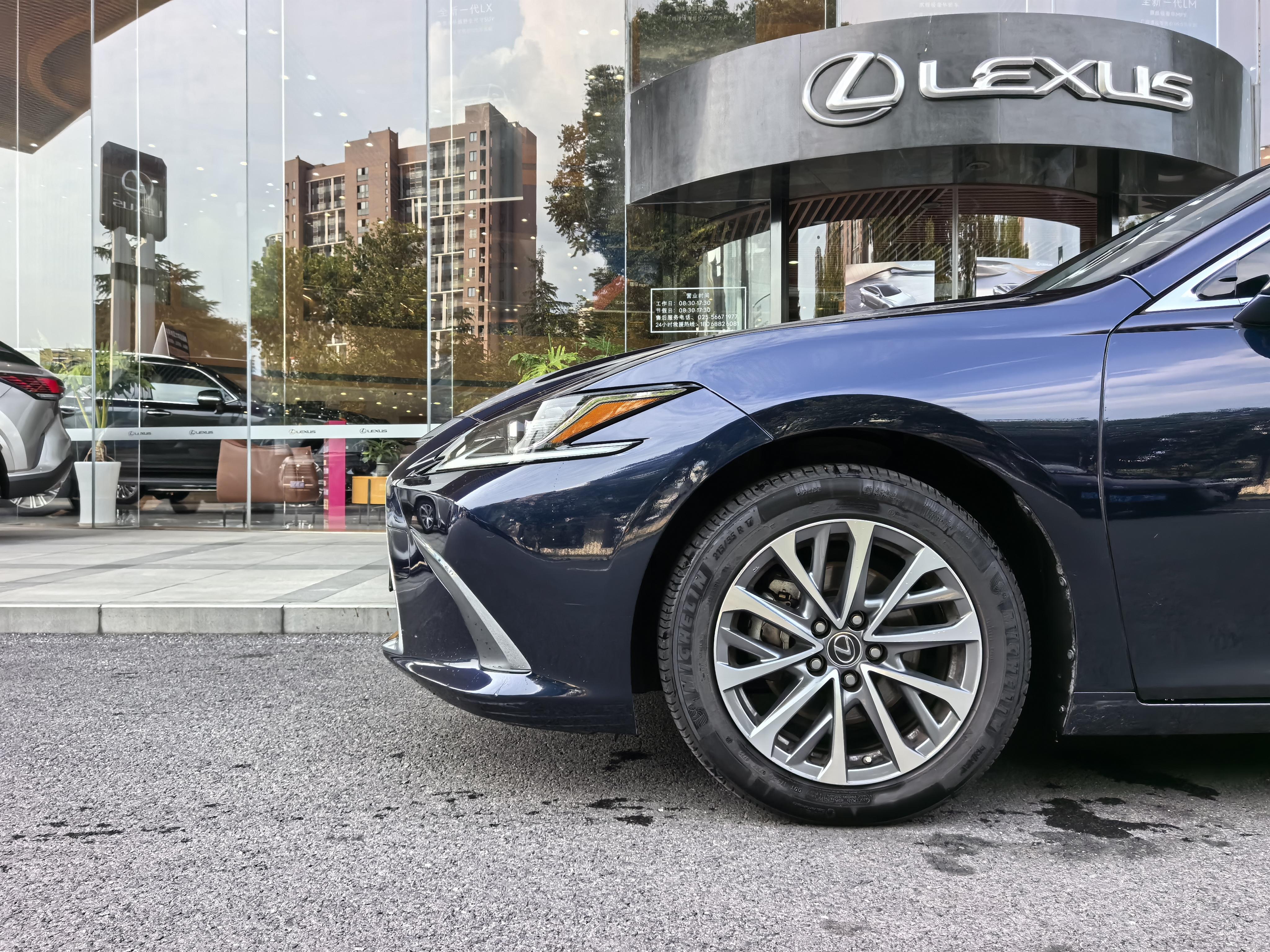 Lexus ES 2021 thumb 5
