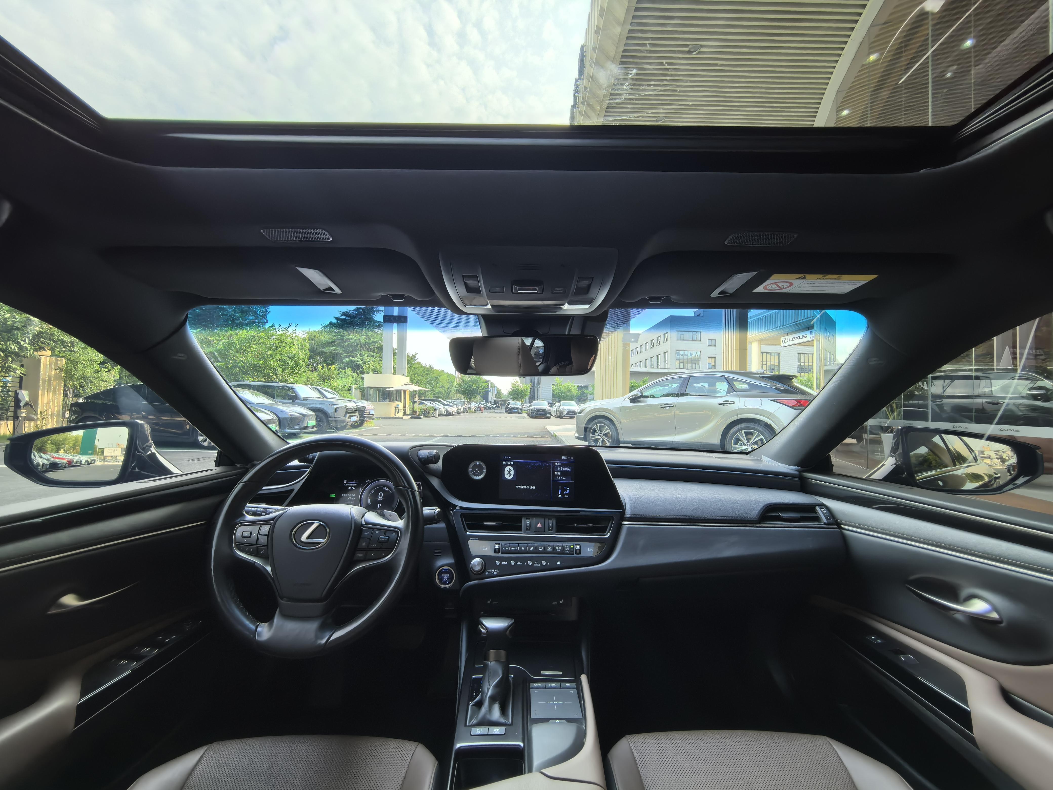 Lexus ES 2021 thumb 9
