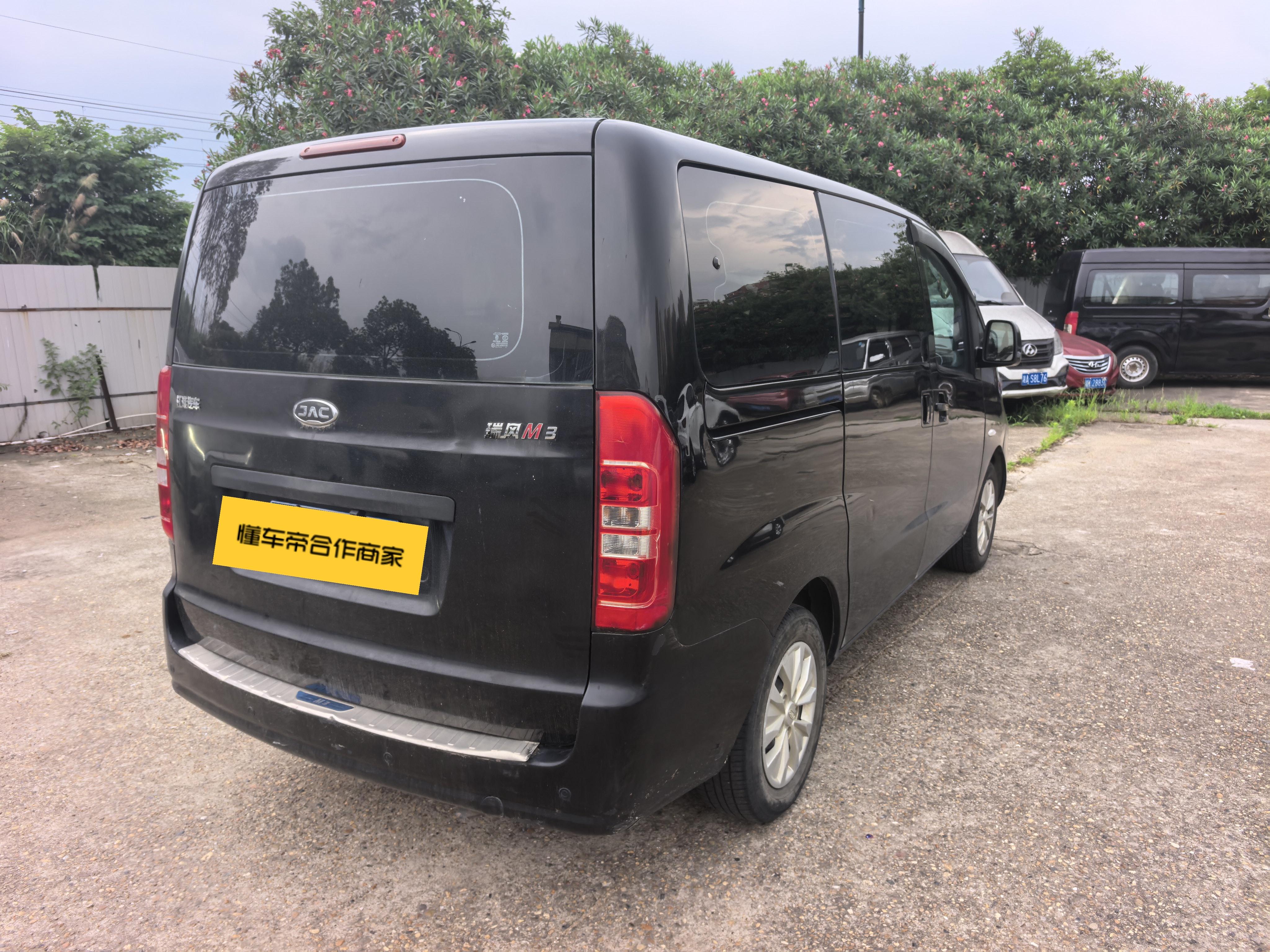 JAC Refine M3 2019 thumb 4