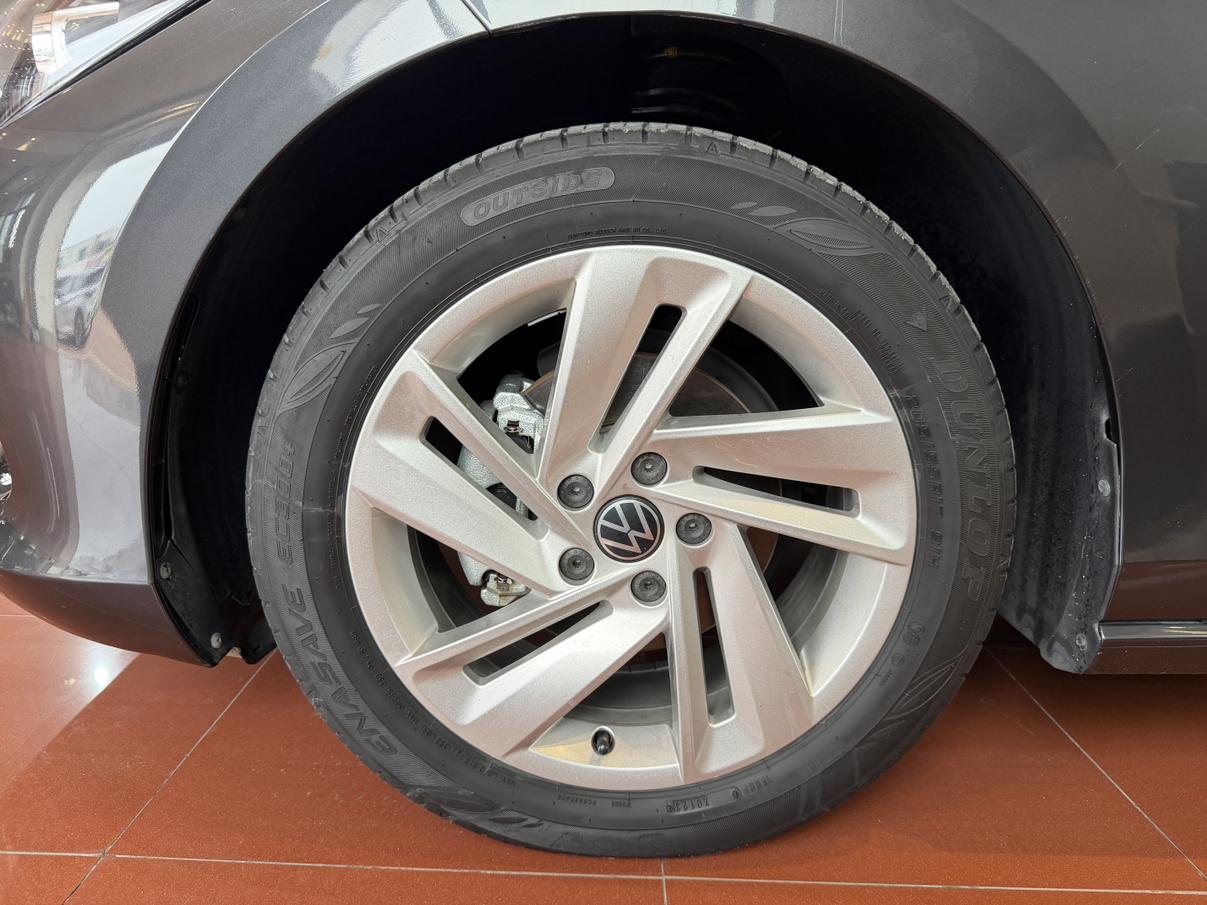 Volkswagen Lamando 2023 thumb 9