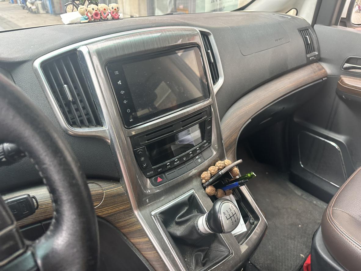 Dongfeng Fengxing M7 2018 thumb 5
