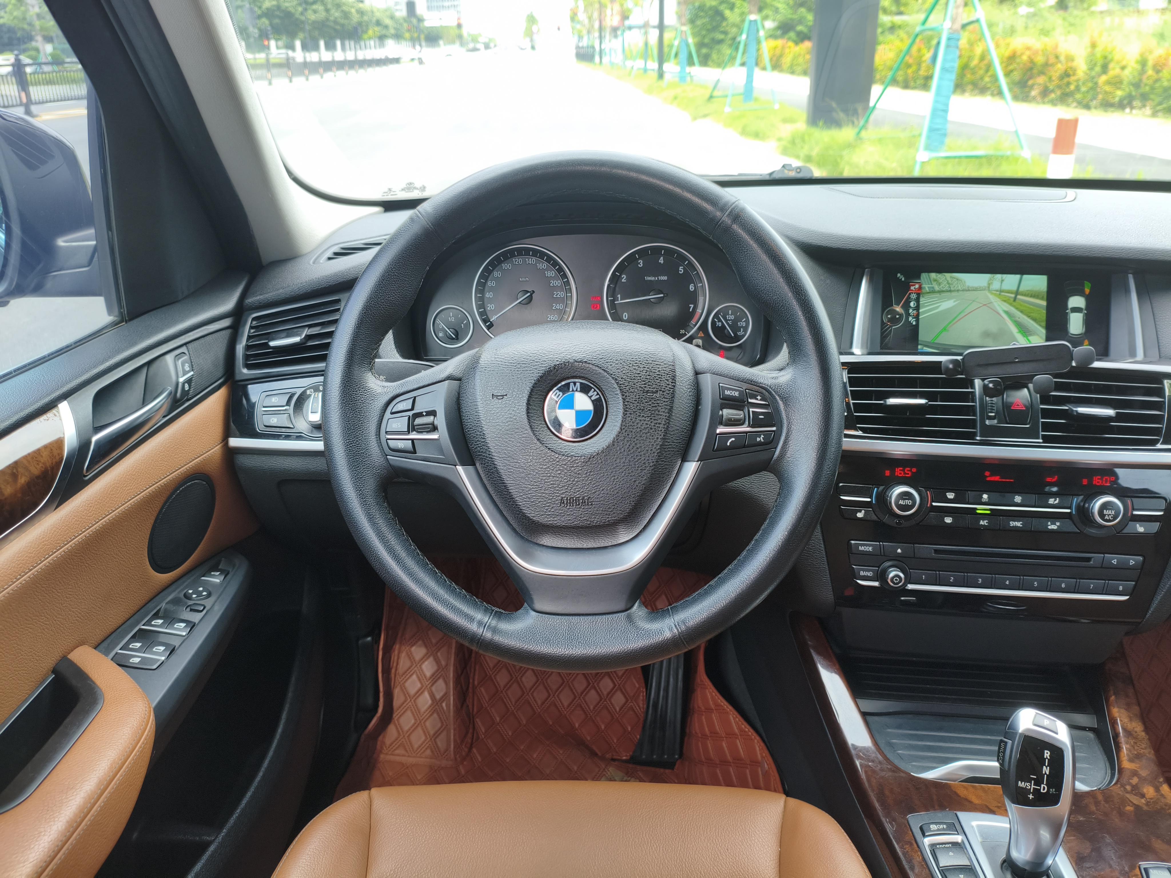BMW X3 2014 thumb 6