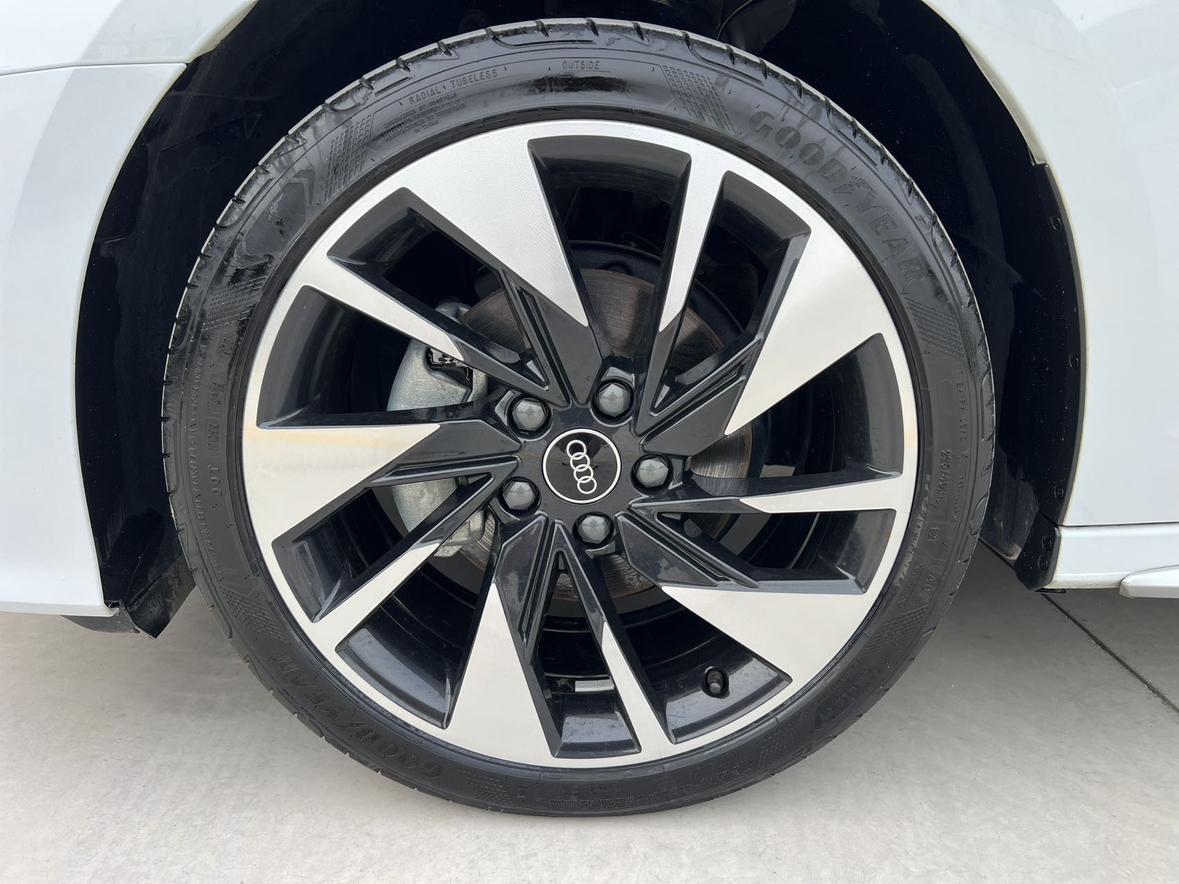 Audi A3 2023 thumb 7