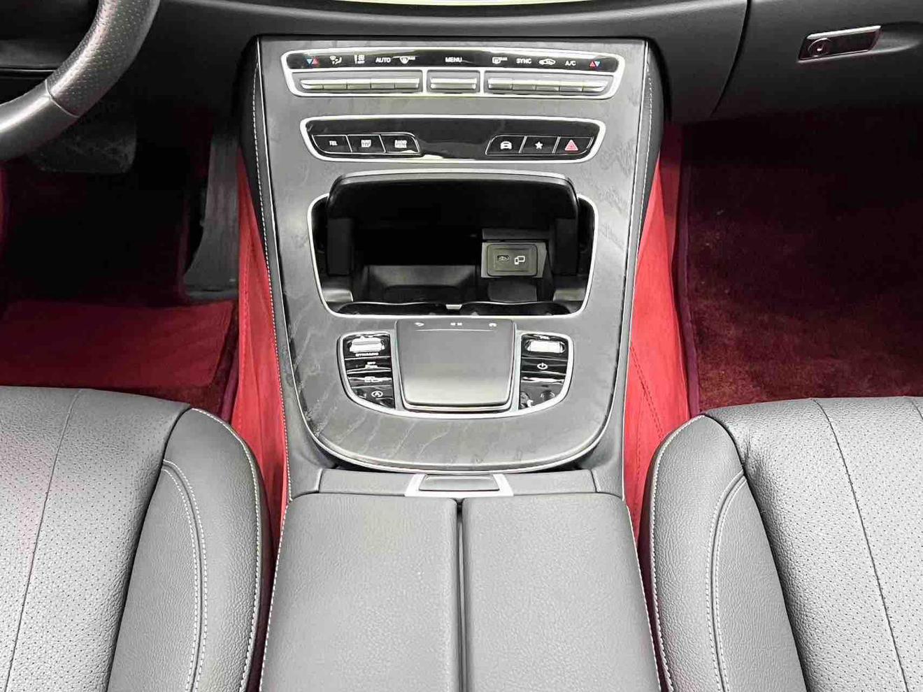 Mercedes-Benz E-Класс 2023 thumb 12