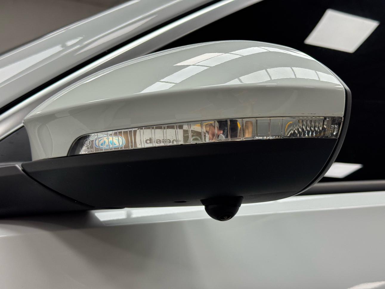 Volkswagen T-Roc 2023 thumb 11