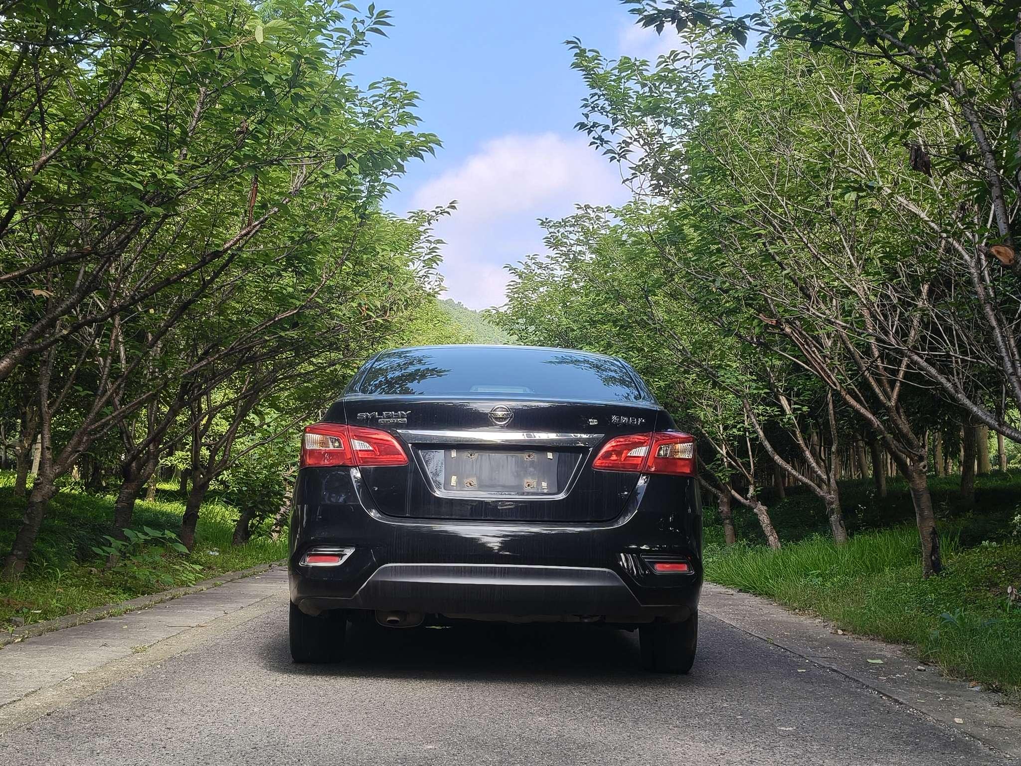 Nissan Sylphy 2022 thumb 3