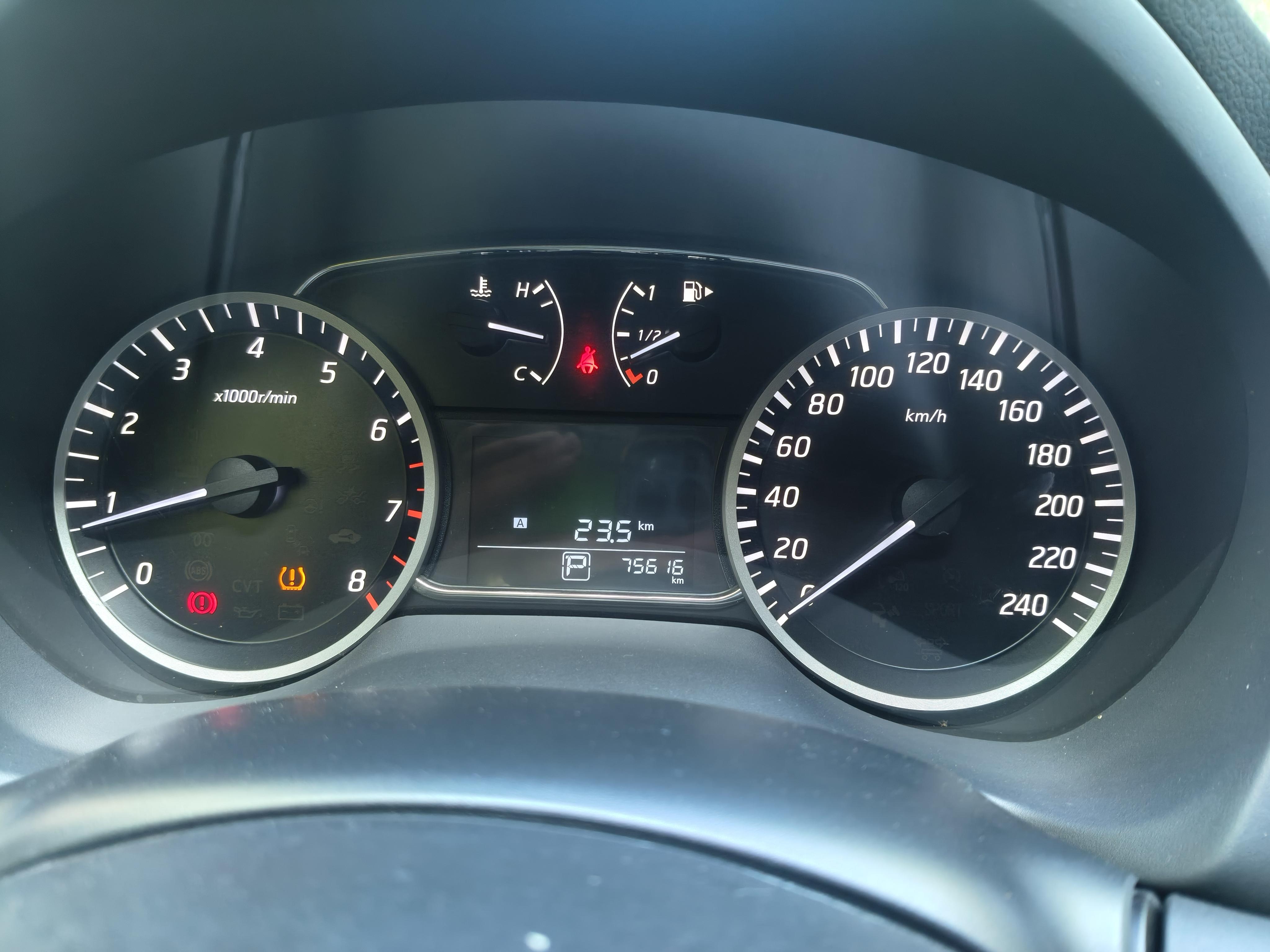 Nissan Sylphy 2022 thumb 7