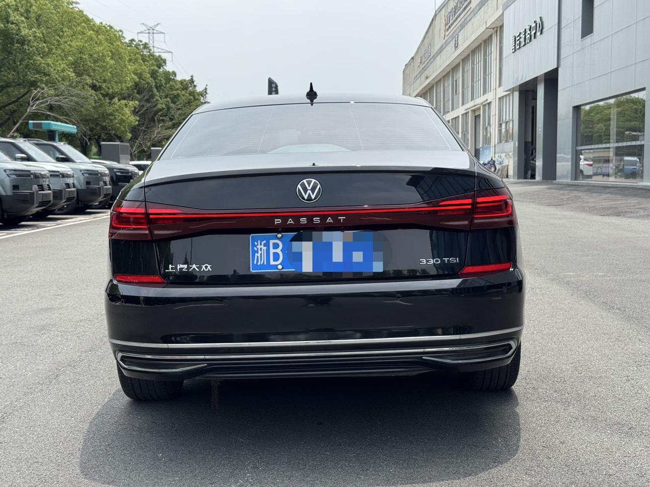 Volkswagen Passat (North America and China) 2024 thumb 3