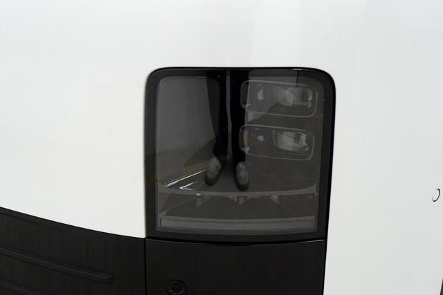 Lixiang (Li Auto) Mega 2024 thumb 10