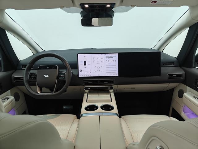 Lixiang (Li Auto) Mega 2024 thumb 12