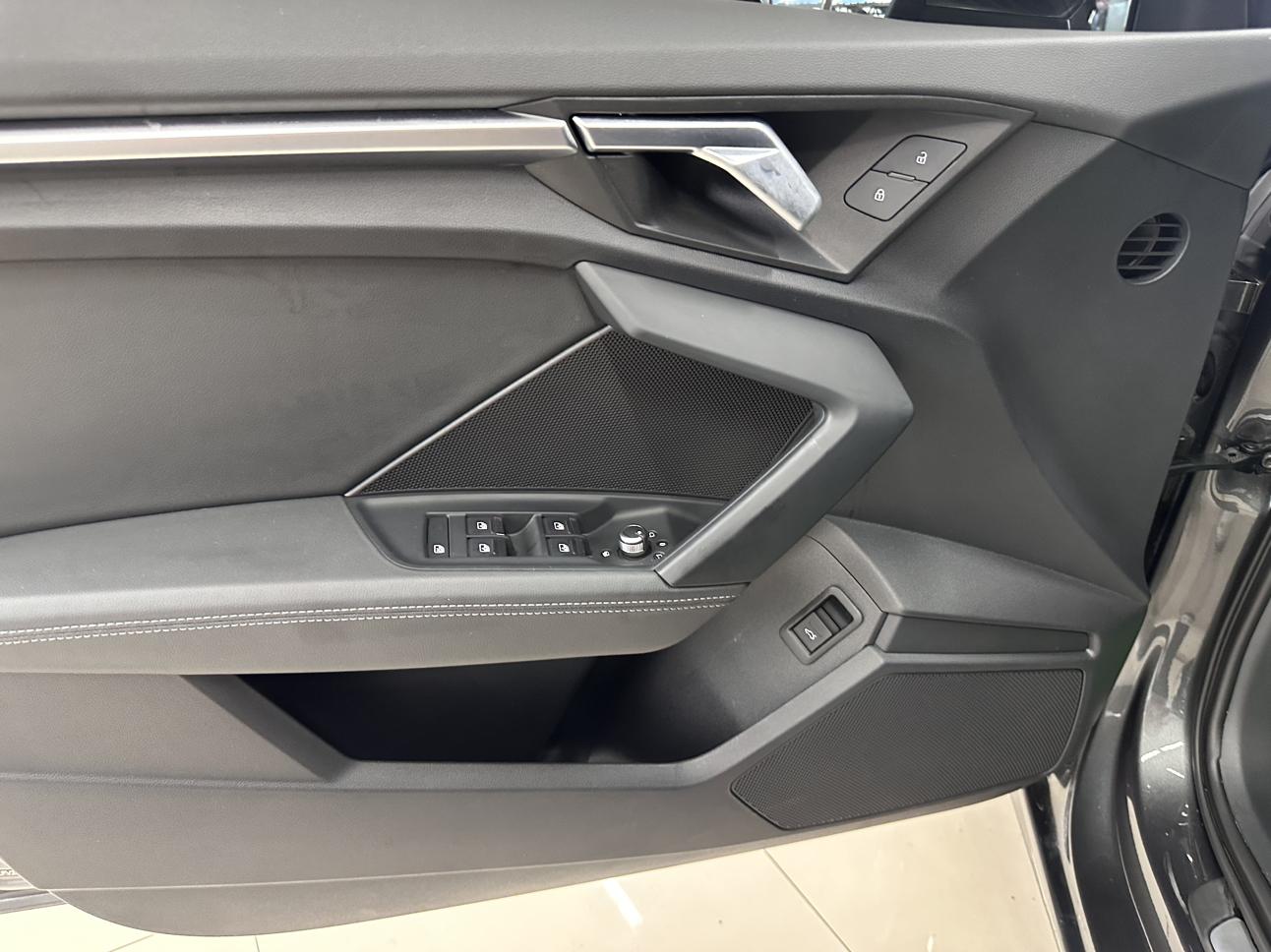 Audi A3 2024 thumb 6