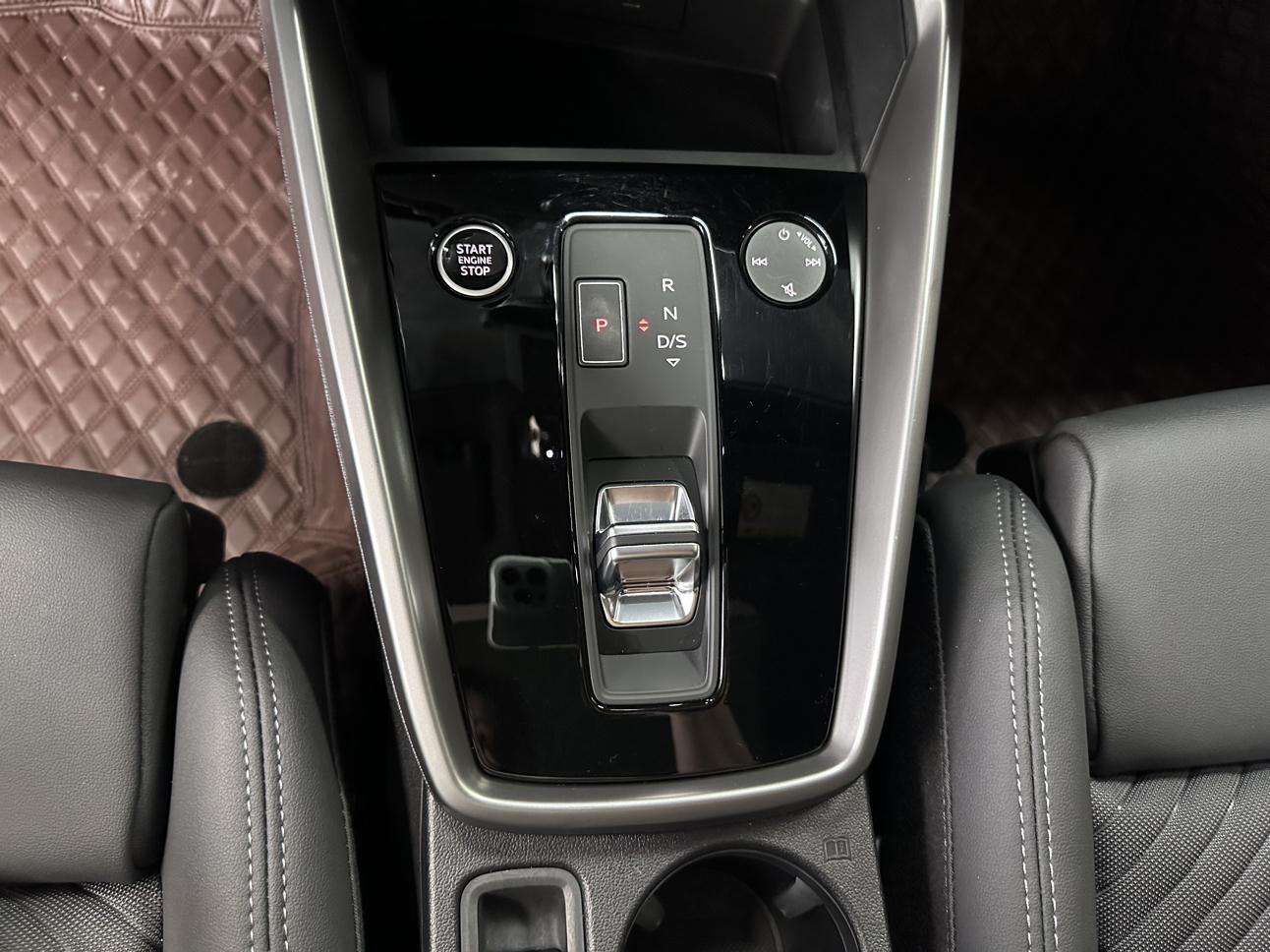 Audi A3 2024 thumb 11