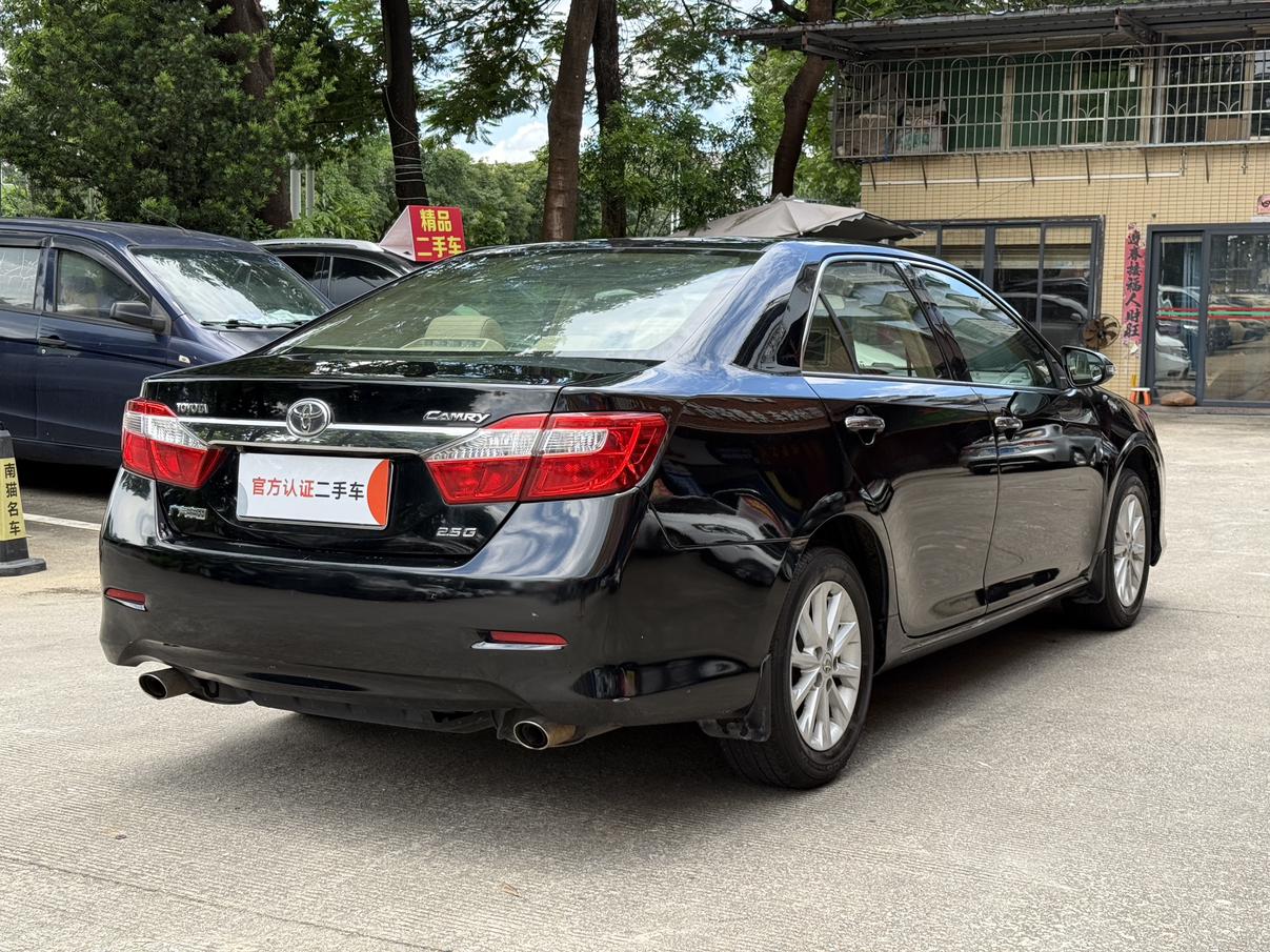 Toyota Camry 2012 thumb 4