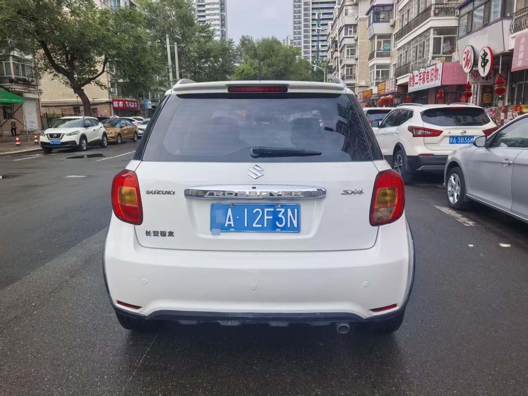 Suzuki SX4 2013 thumb 3