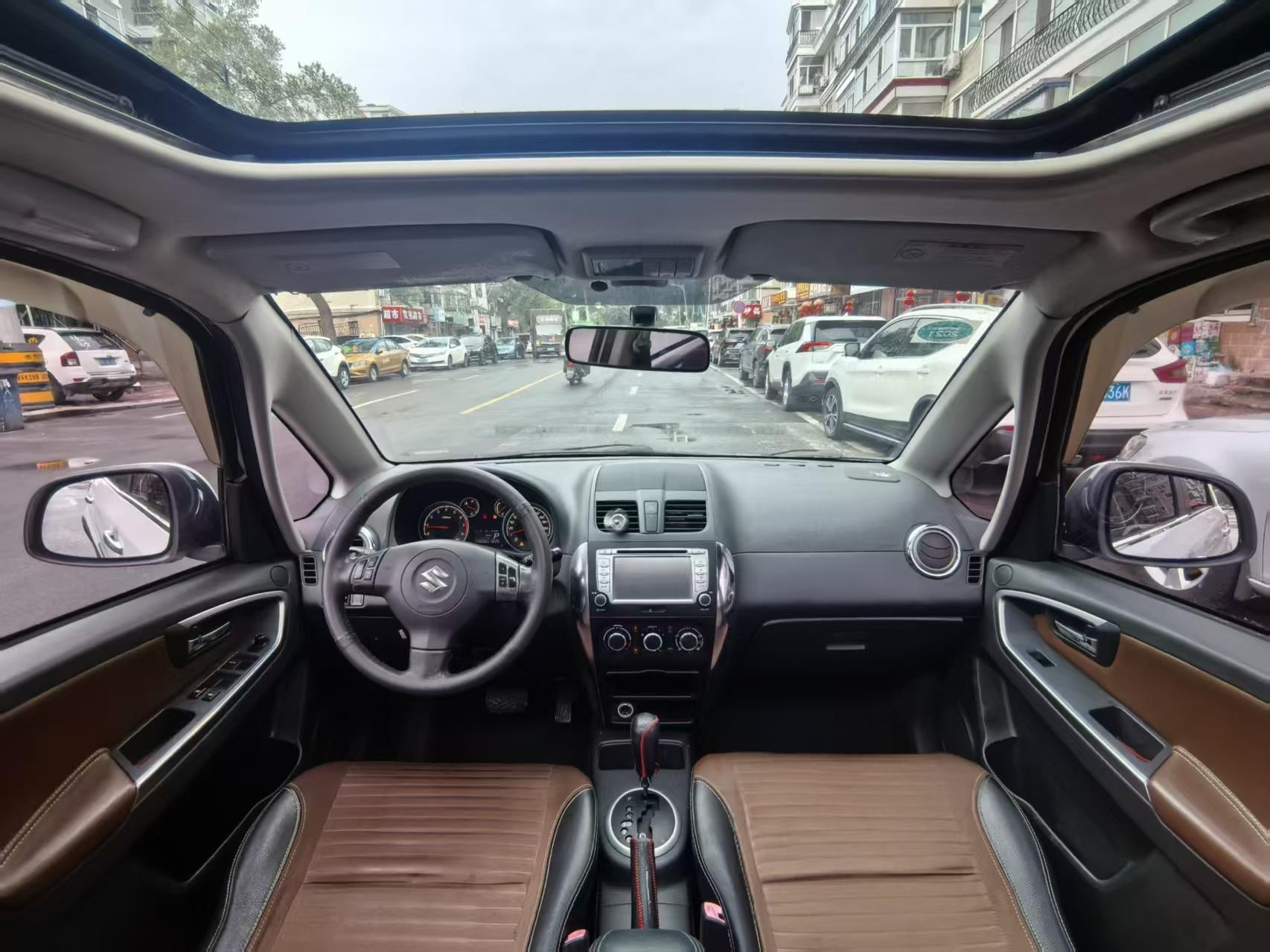 Suzuki SX4 2013 thumb 5