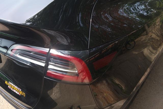 Tesla Model Y 2022 thumb 4