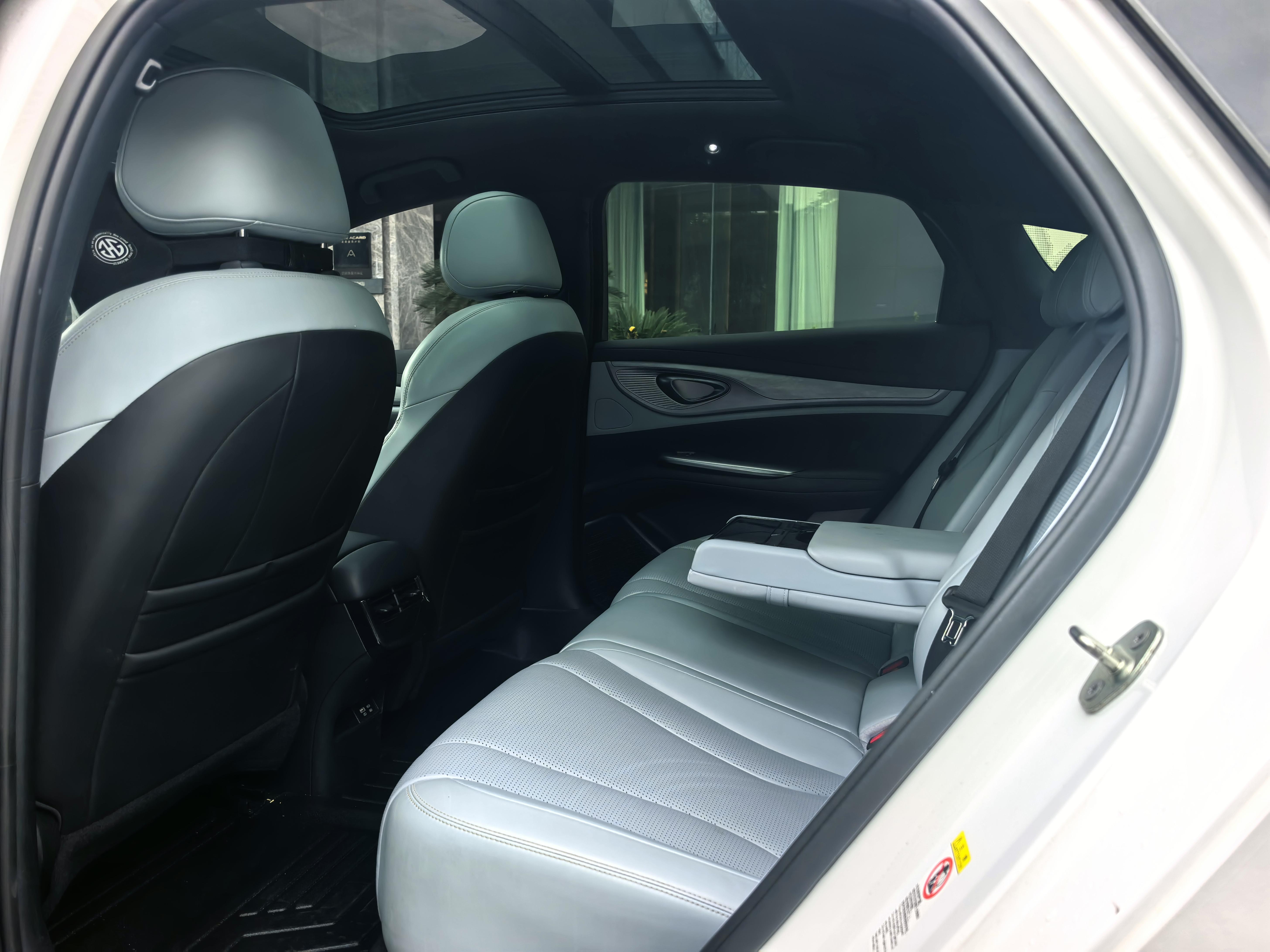 BYD Seal 2023 thumb 7