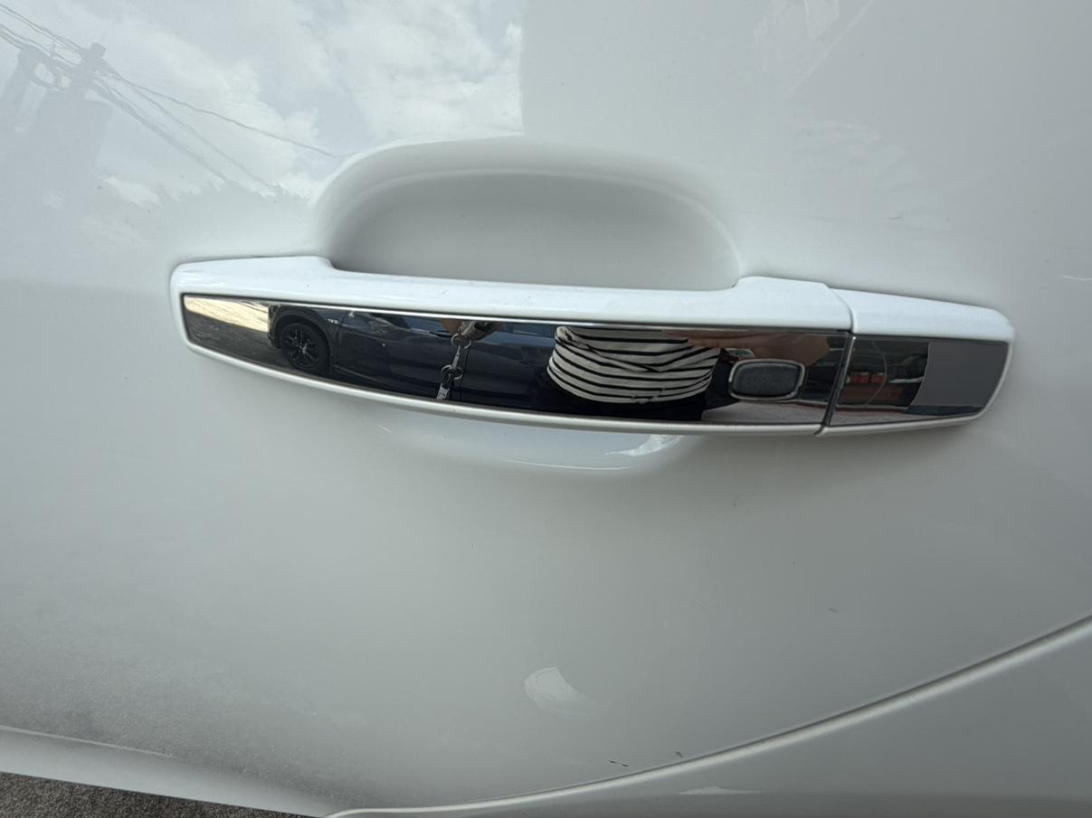Chevrolet Malibu 2018 thumb 12