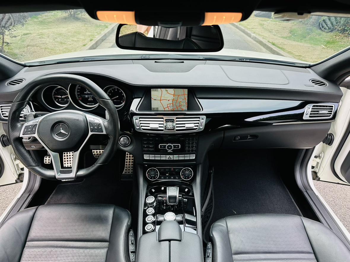 Mercedes-Benz CLS AMG 2013 thumb 9